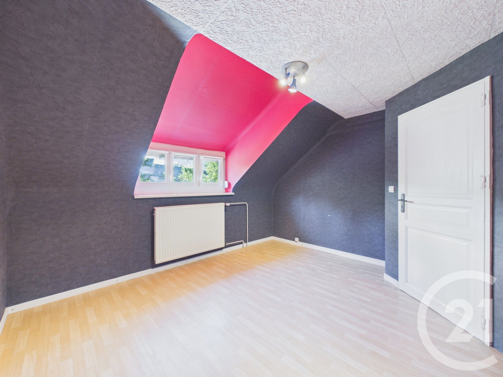 
                                                Vente
                                                 maison
