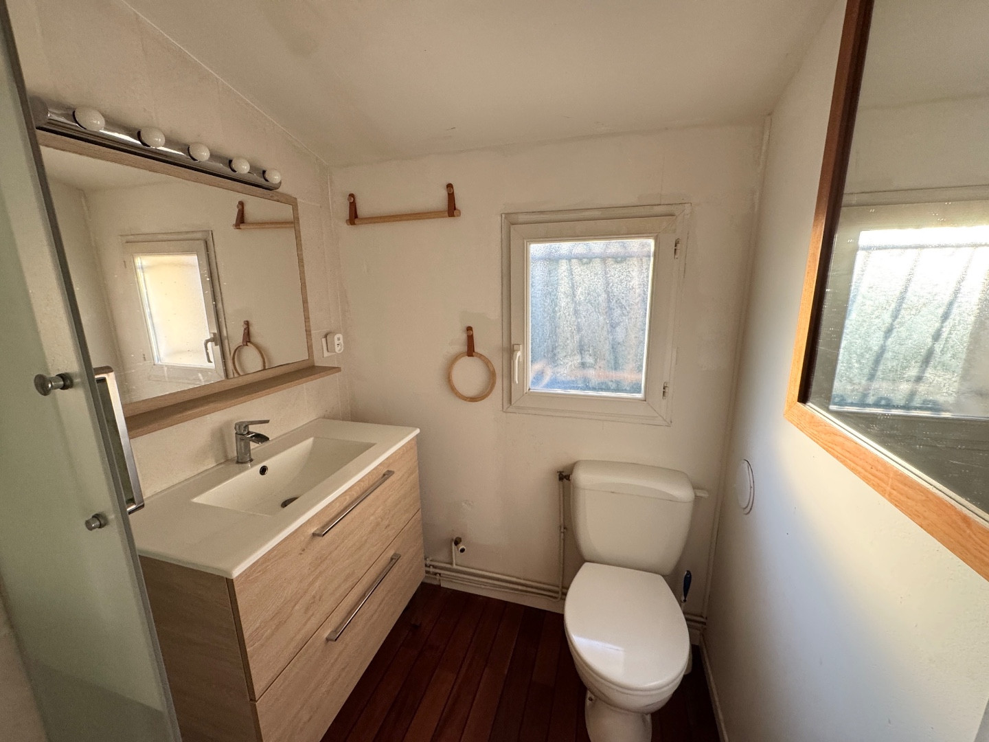 
                                                Vente
                                                 Maison 7 pièces - 145m2 - Saint Genès