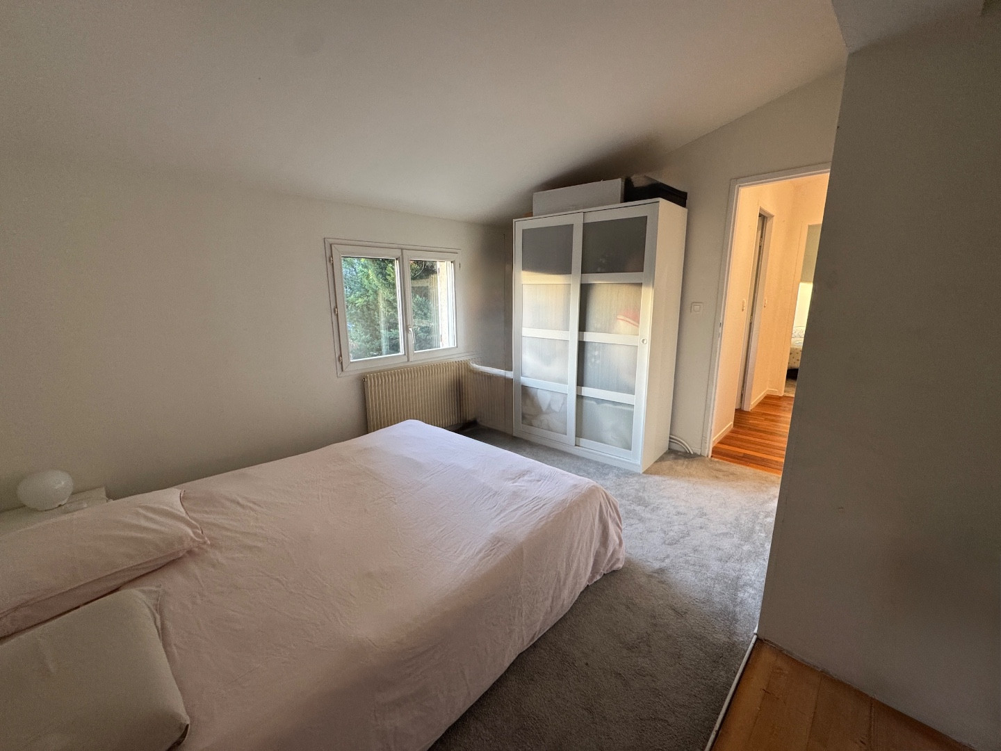 
                                                Vente
                                                 Maison 7 pièces - 145m2 - Saint Genès