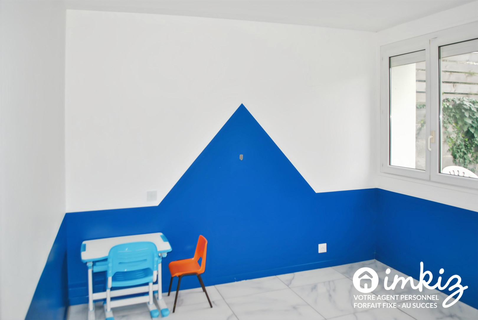 
                                                Vente
                                                 Maison 7 pièces 6 chambres possibilité 10.7% brut