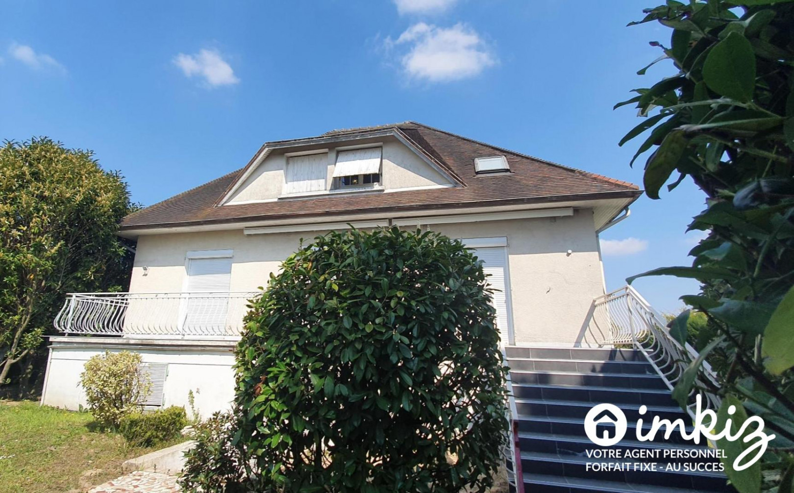 
                                                Vente
                                                 Maison 7 pièces