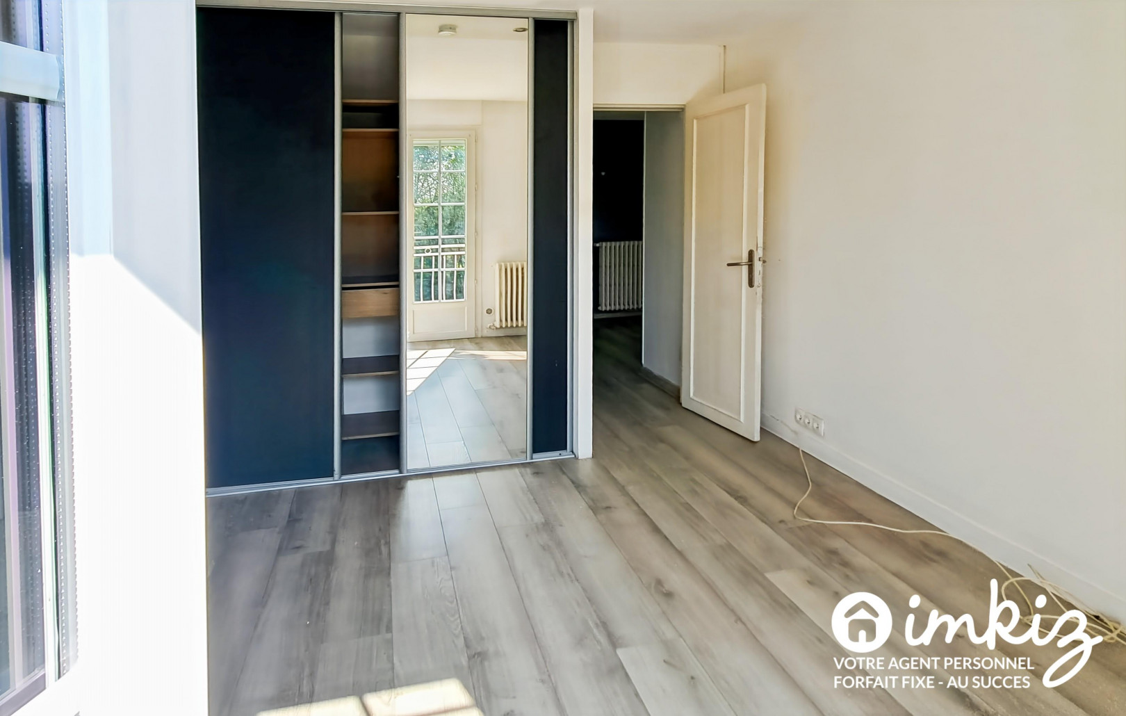 
                                                Vente
                                                 Maison 7 pièces