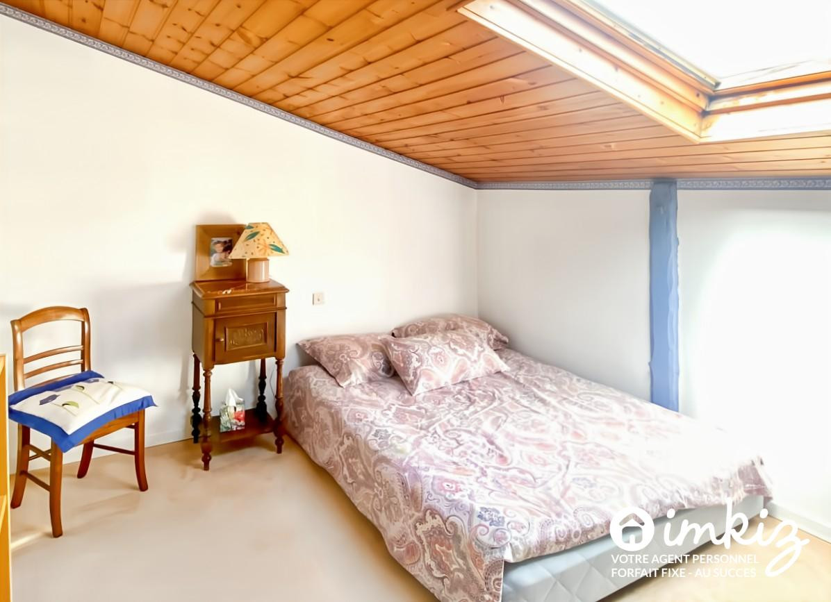 
                                                Vente
                                                 Maison 7 pièces
