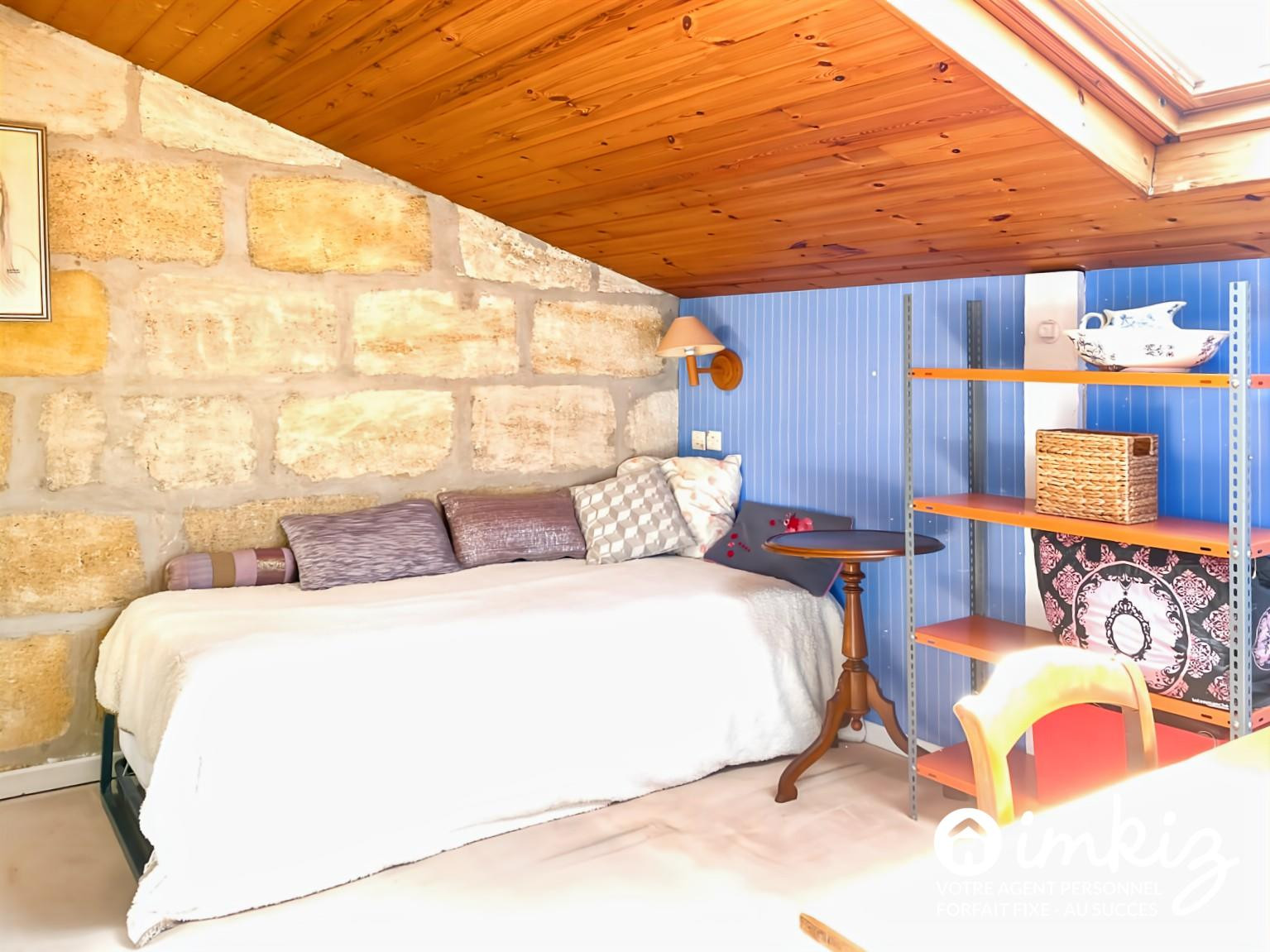 
                                                Vente
                                                 Maison 7 pièces