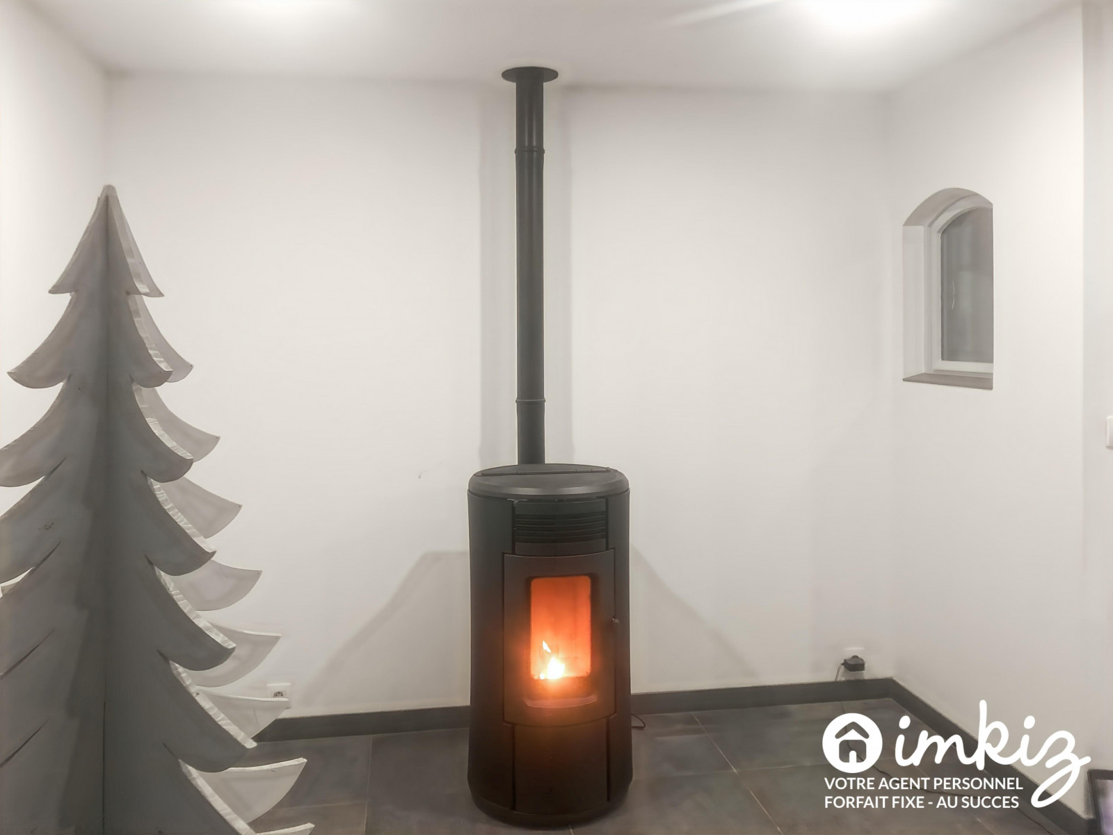 
                                                Vente
                                                 Maison 7 pièces