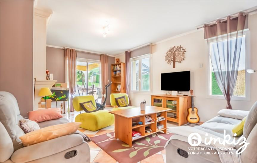 
                                                Vente
                                                 Maison 7 pièces