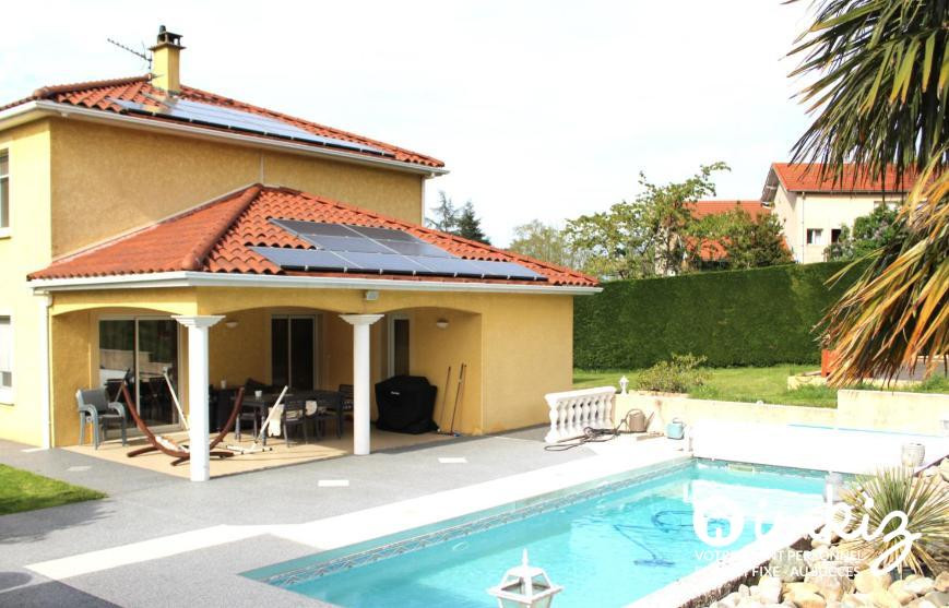 
                                                Vente
                                                 Maison 7 pièces