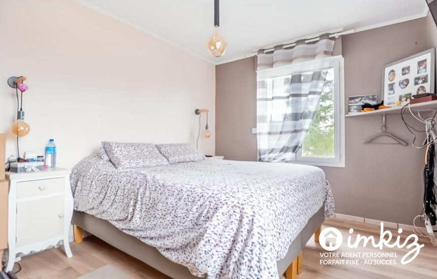 
                                                Vente
                                                 Maison 7 pièces