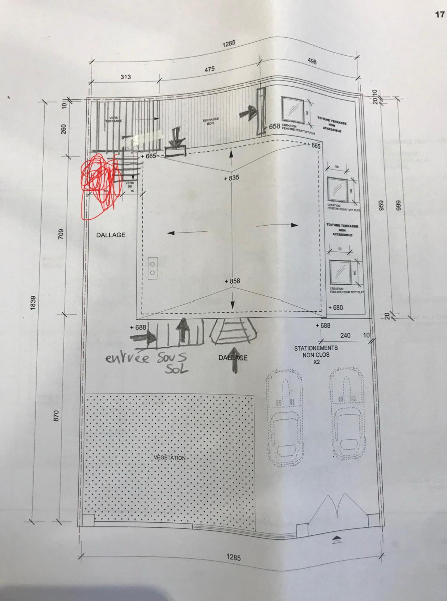 
                                                Vente
                                                 Maison 7 pièces