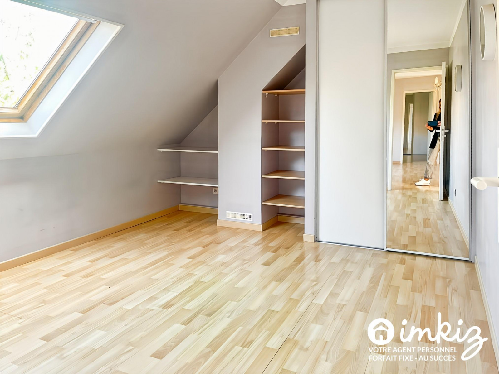 
                                                Vente
                                                 Maison 7 pièces