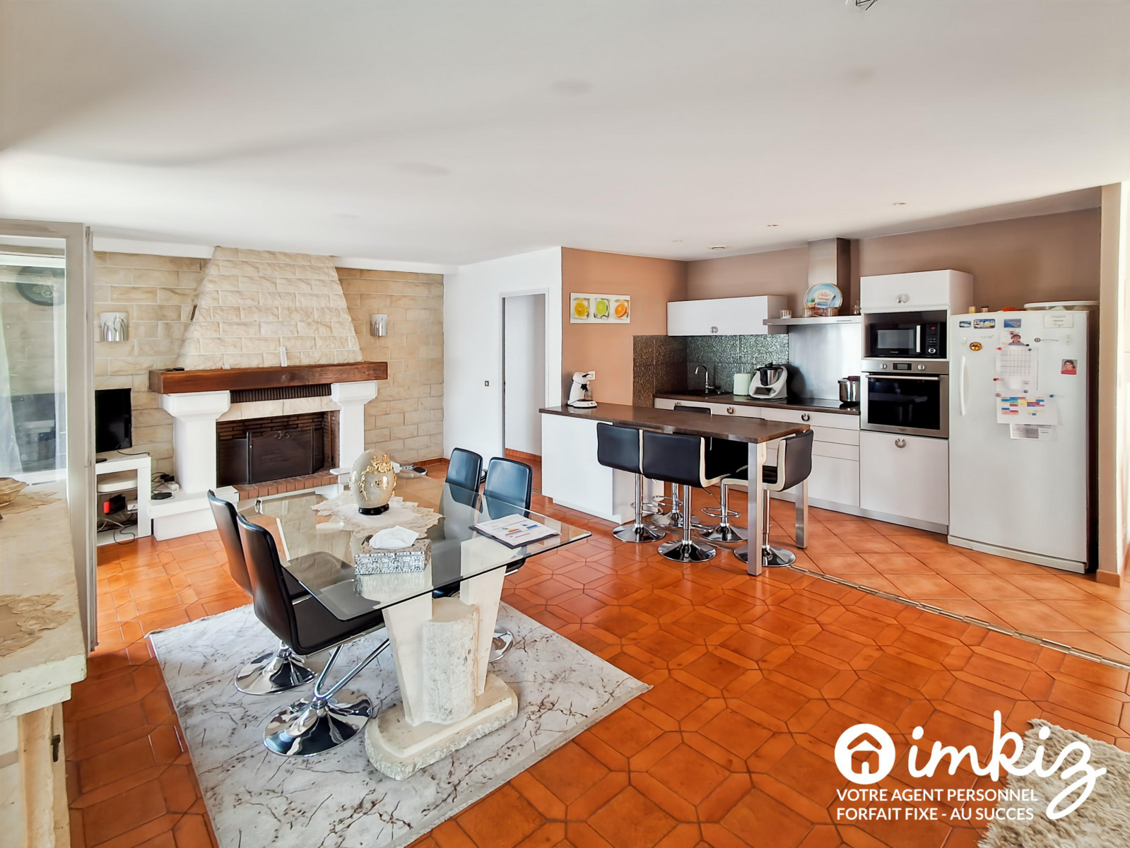 
                                                Vente
                                                 Maison 7 pièces