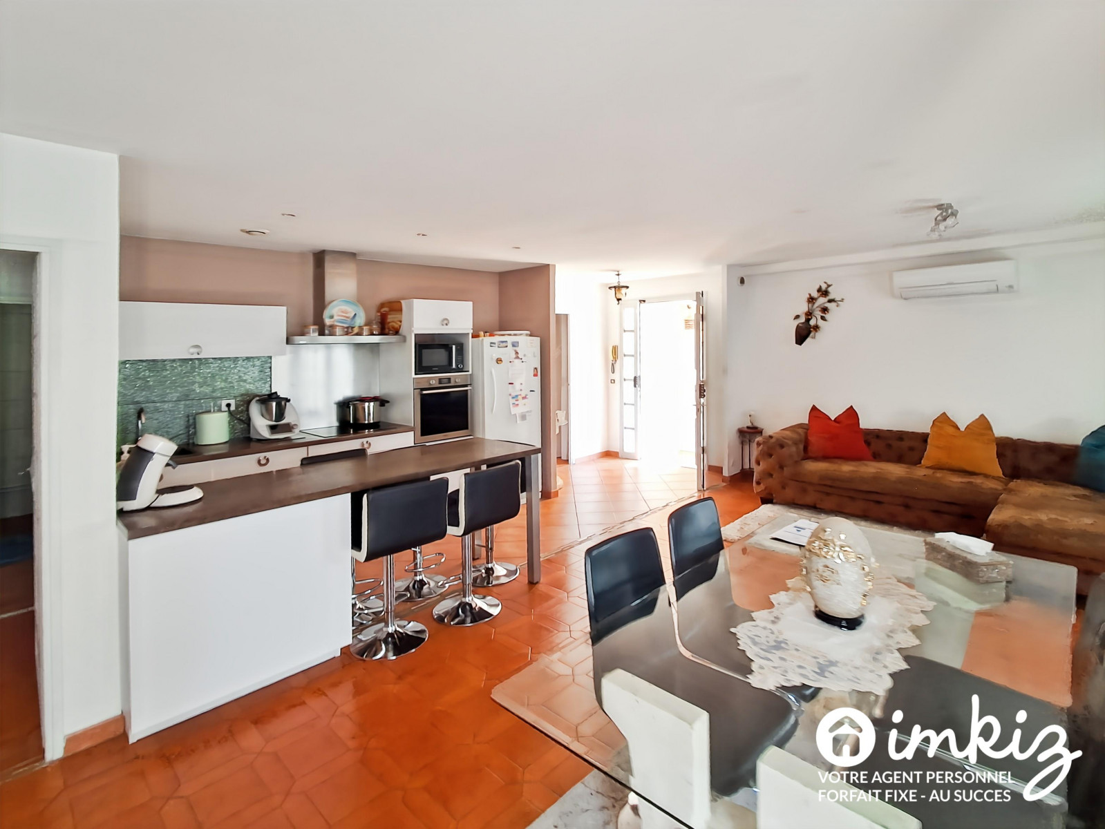 
                                                Vente
                                                 Maison 7 pièces