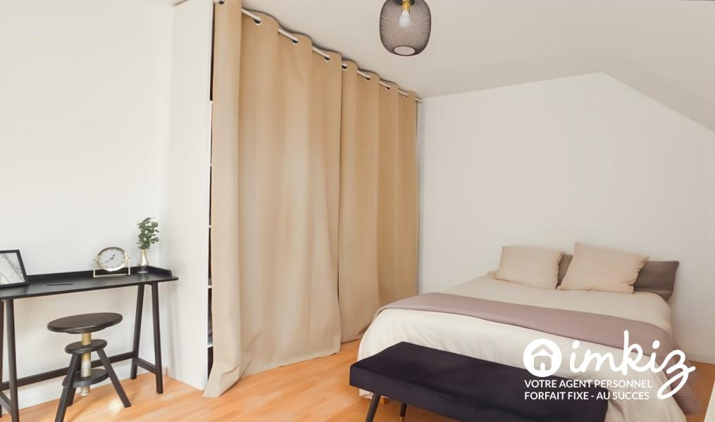 
                                                Vente
                                                 Maison 7 pièces