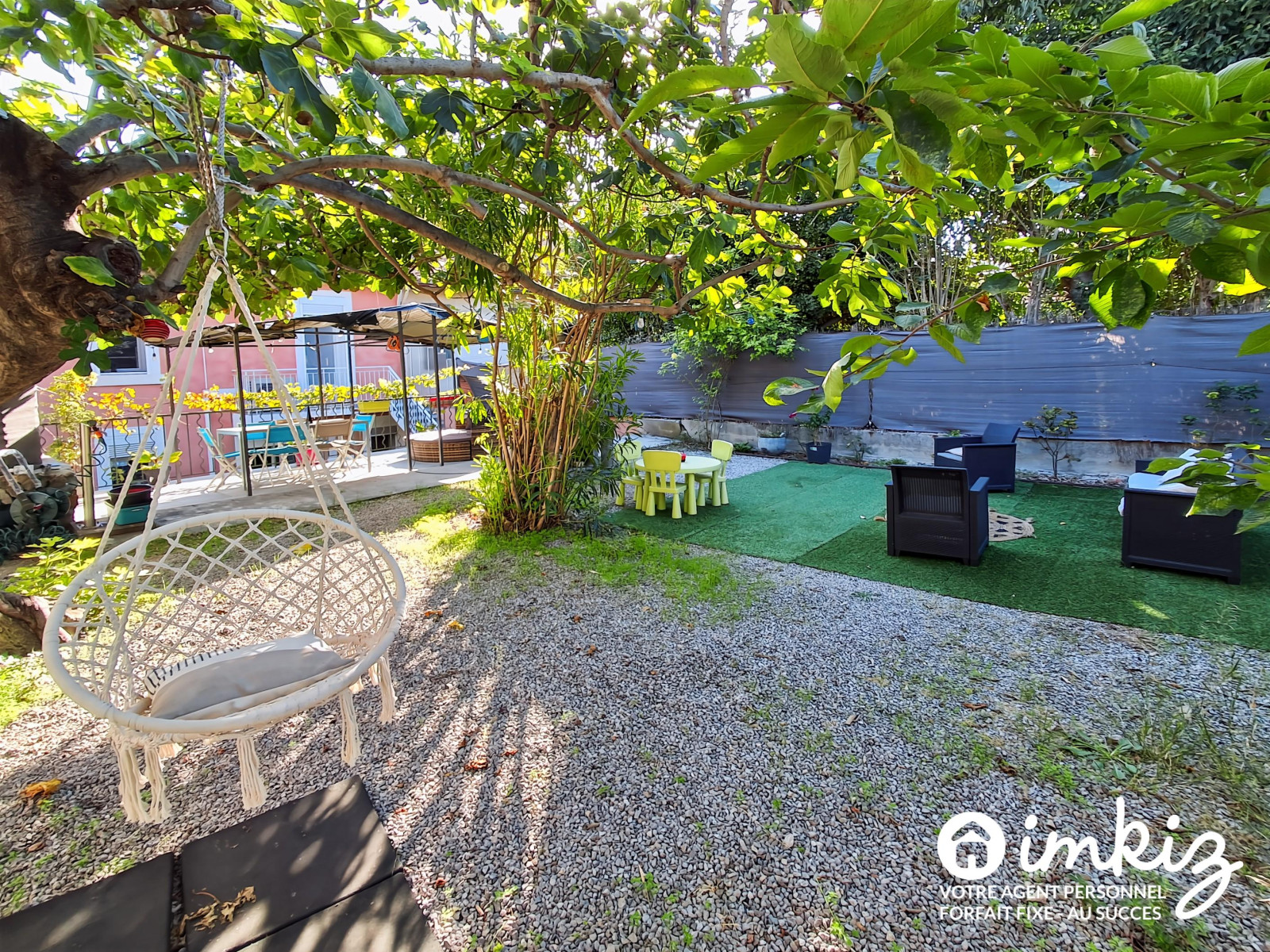 
                                                Vente
                                                 Maison 7 pièces