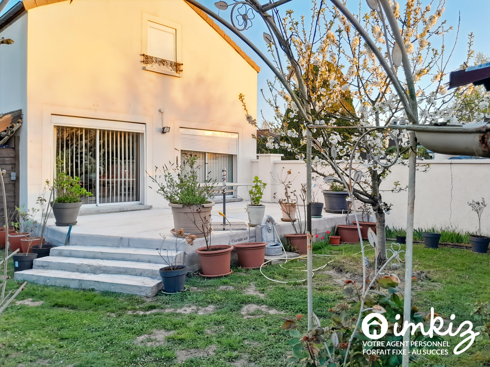 
                                                Vente
                                                 Maison 7 pièces