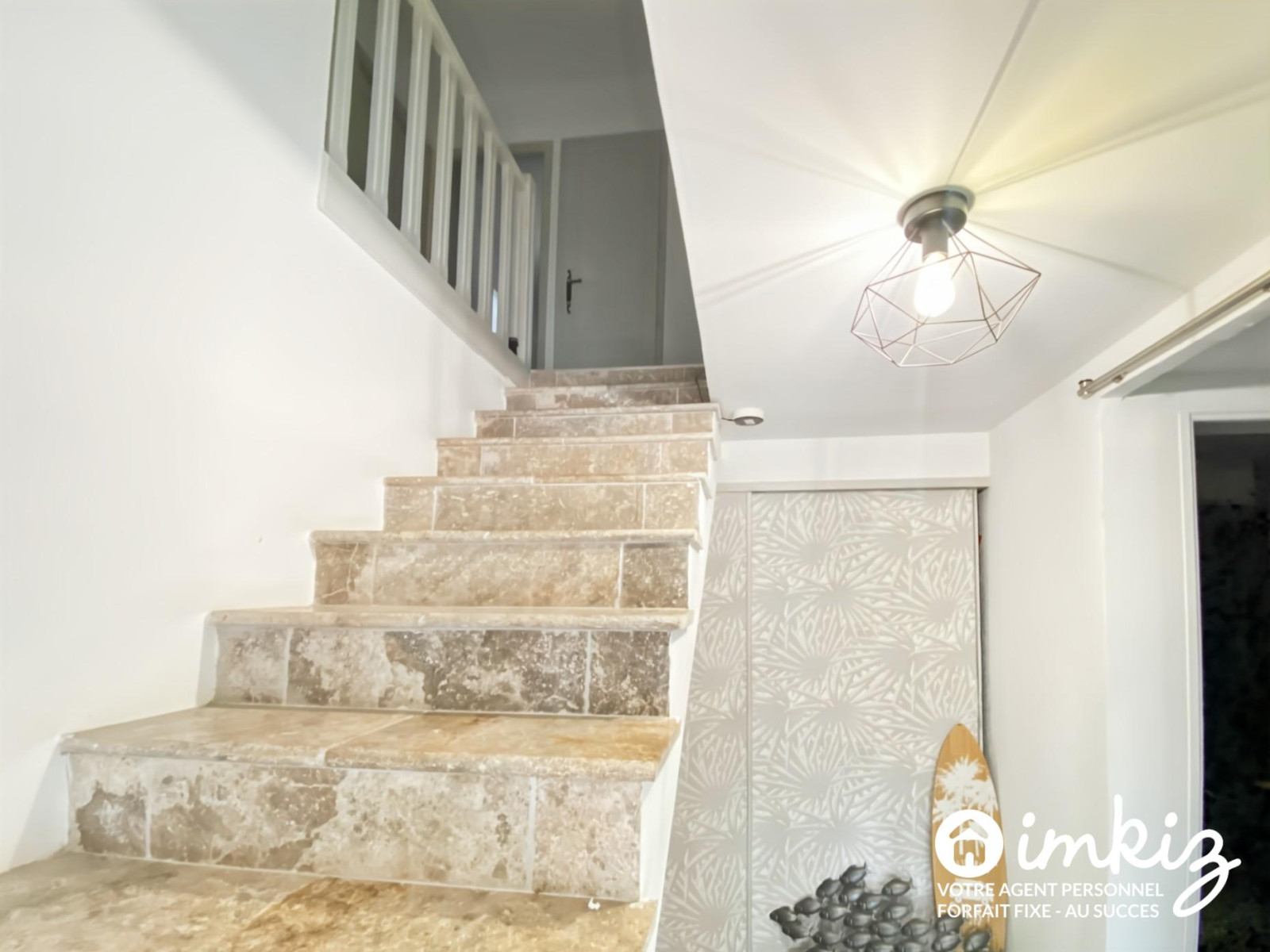 
                                                Vente
                                                 Maison 7 pièces