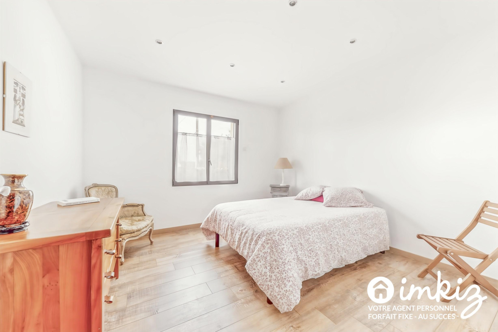 
                                                Vente
                                                 Maison 7 pièces