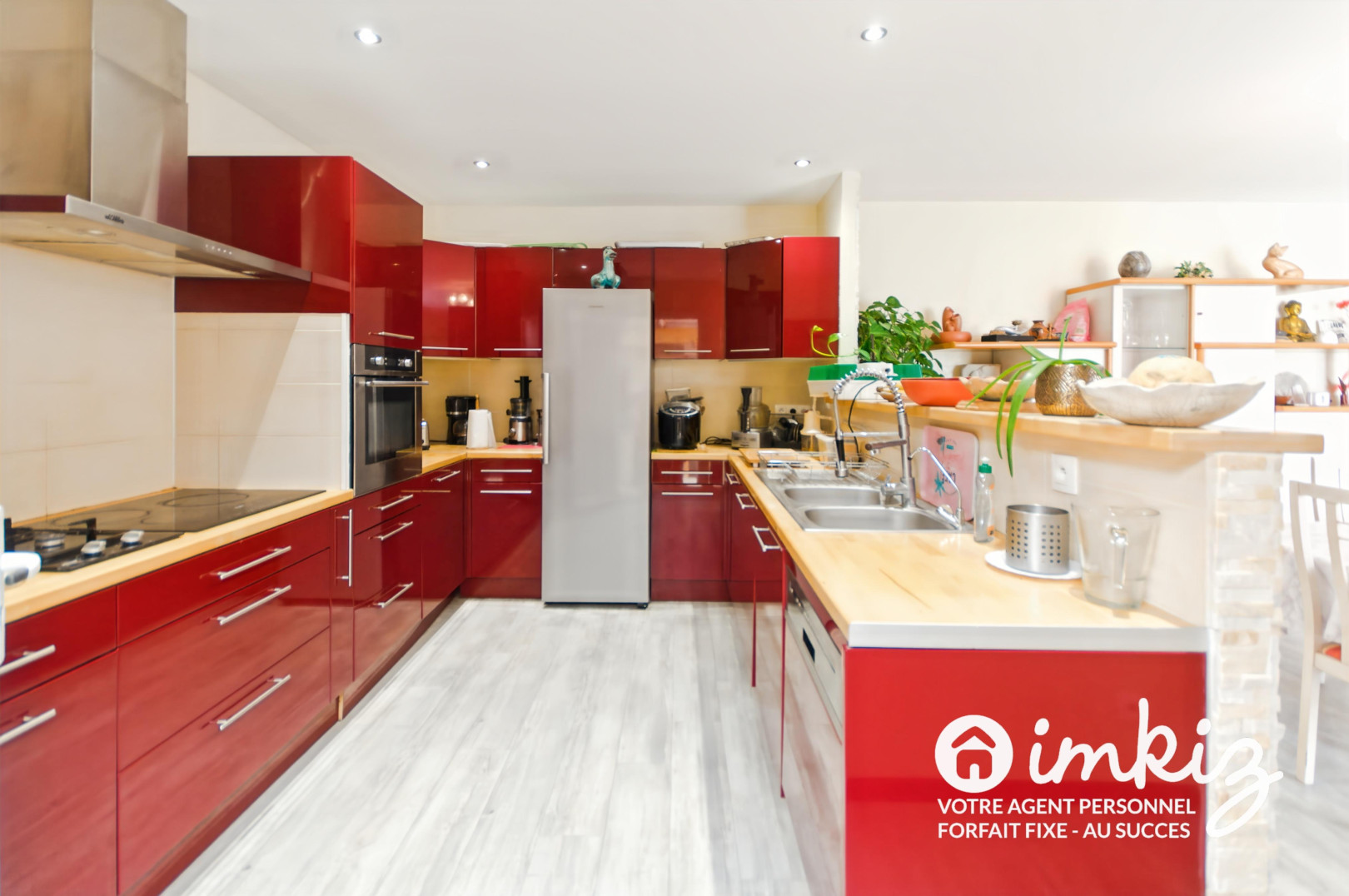 
                                                Vente
                                                 Maison 7 pièces