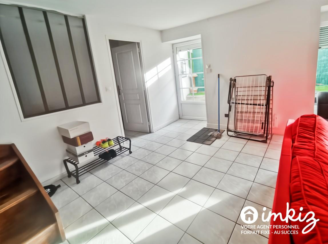 
                                                Vente
                                                 Maison 7 pièces