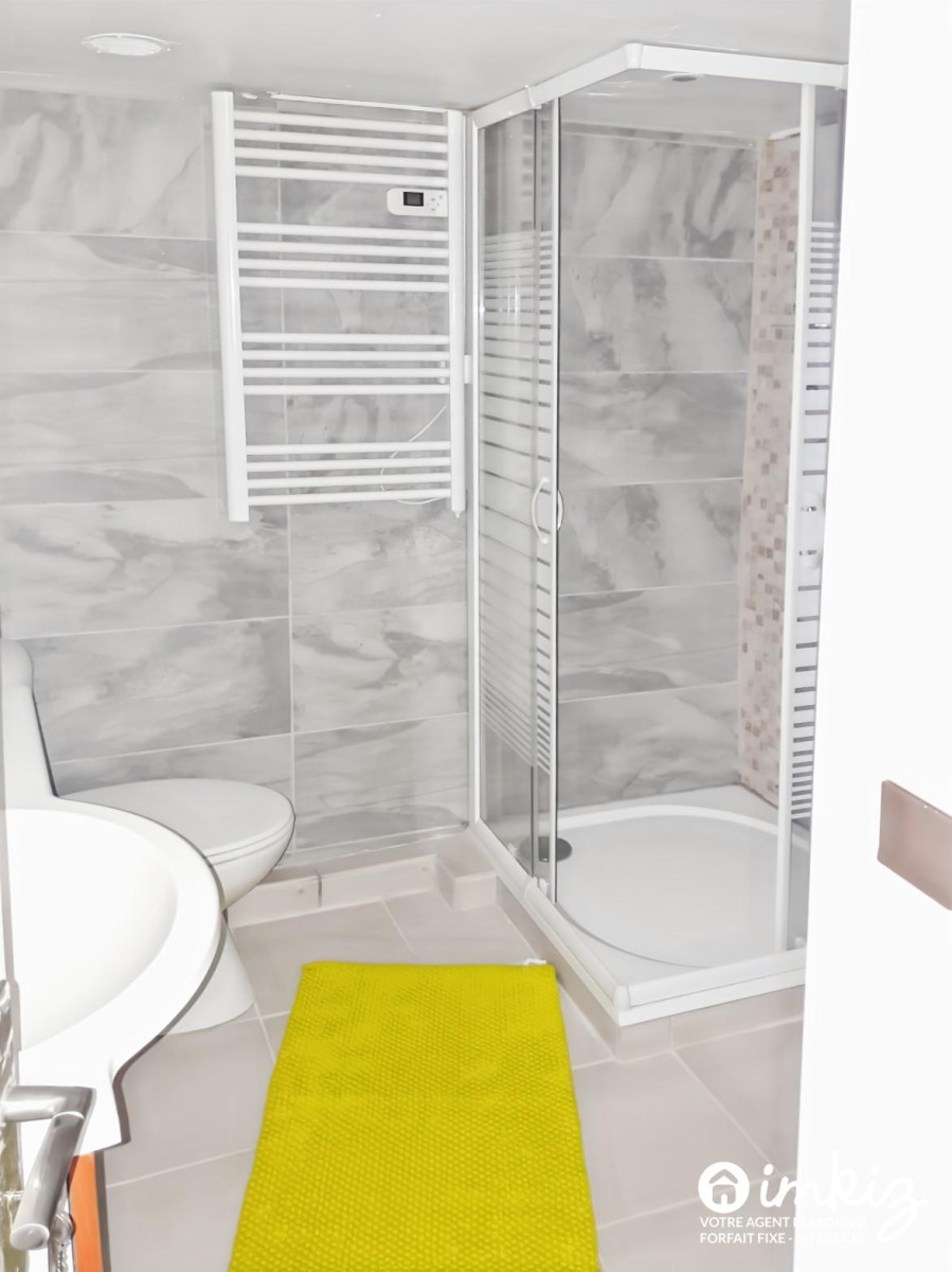 
                                                Vente
                                                 Maison 7 pièces