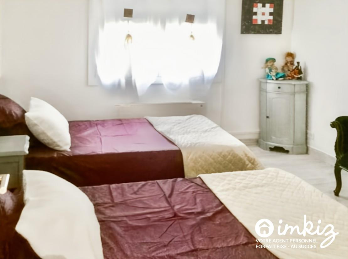 
                                                Vente
                                                 Maison 7 pièces