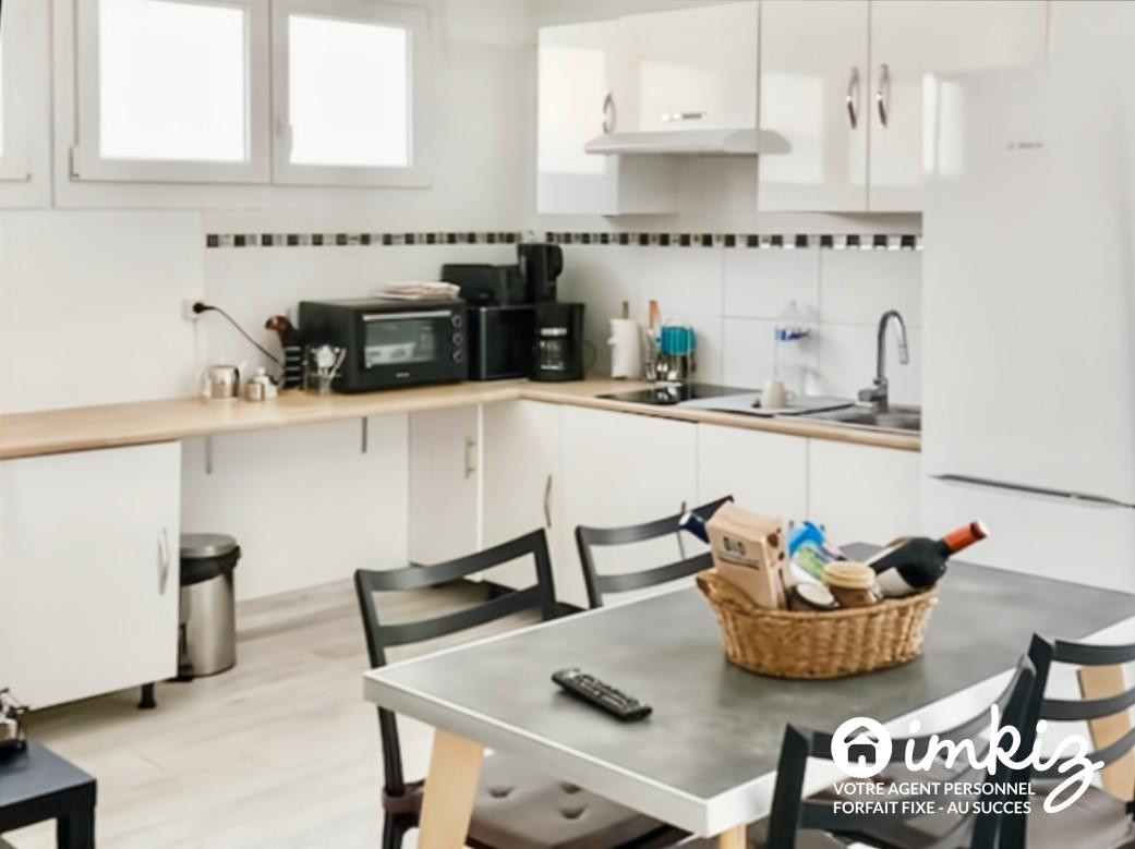 
                                                Vente
                                                 Maison 7 pièces