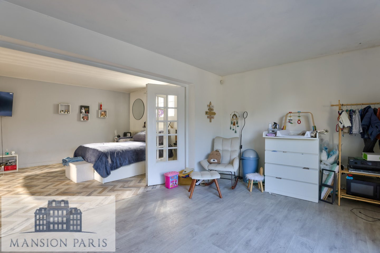 
                                                Vente
                                                 Maison 7 pièces