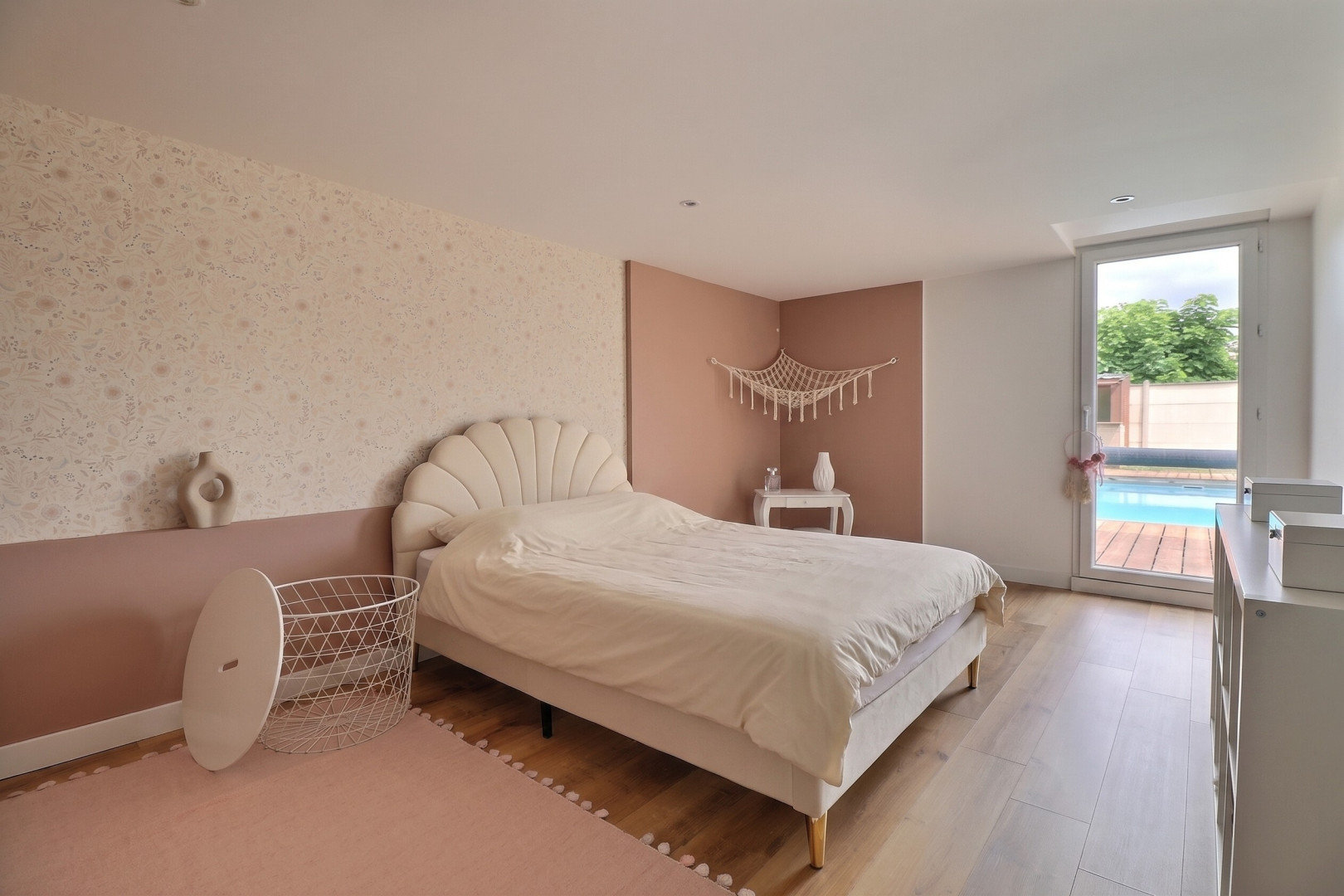 
                                                Vente
                                                 Maison 7 pièces