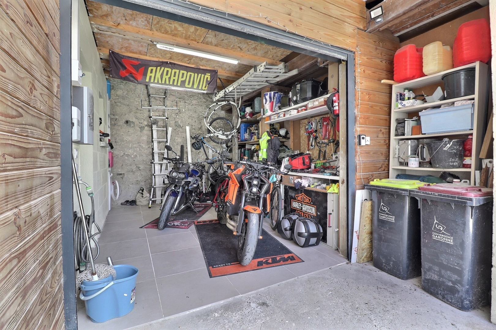
                                                Vente
                                                 Maison 7 pièces