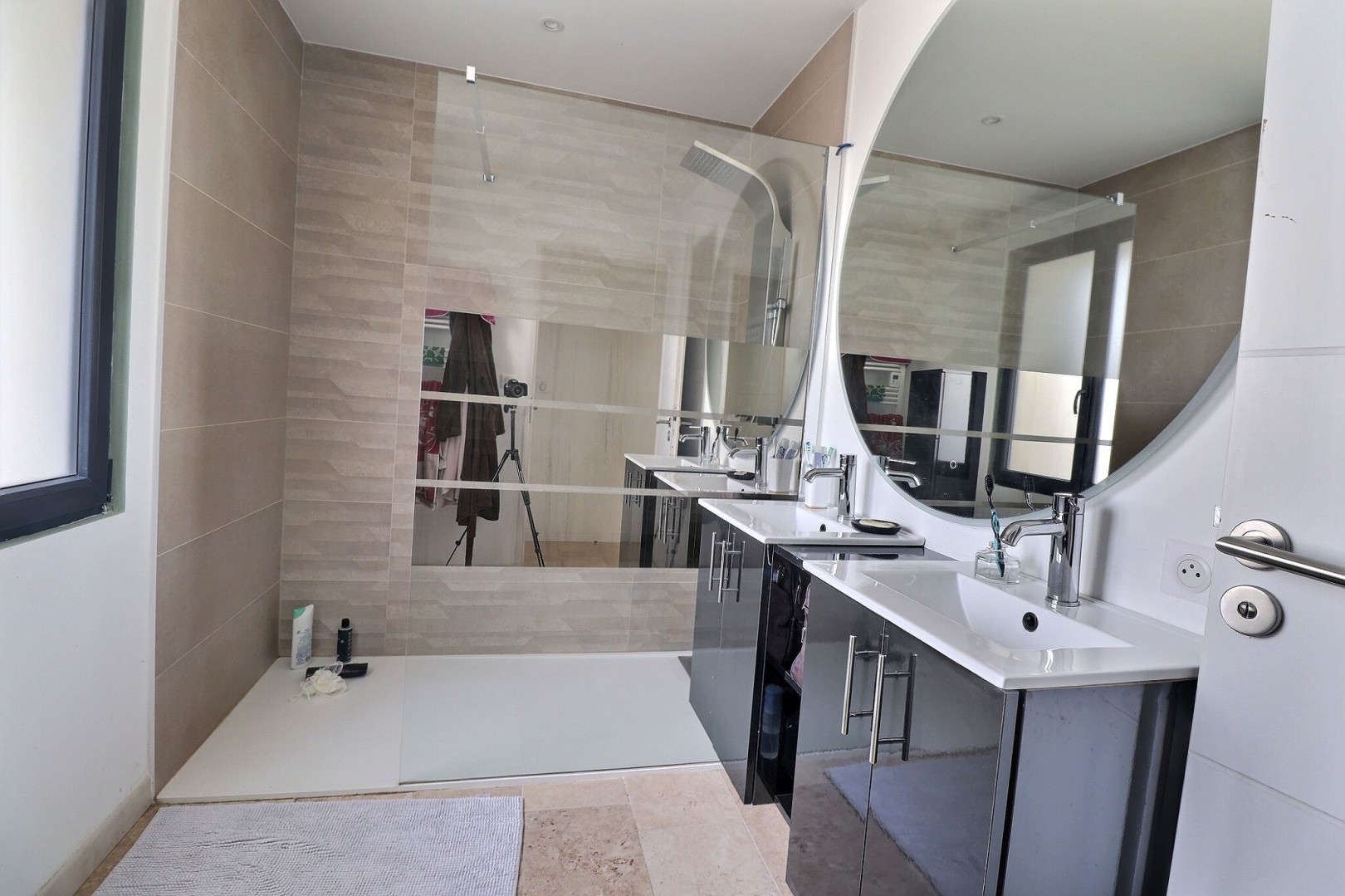 
                                                Vente
                                                 Maison 7 pièces