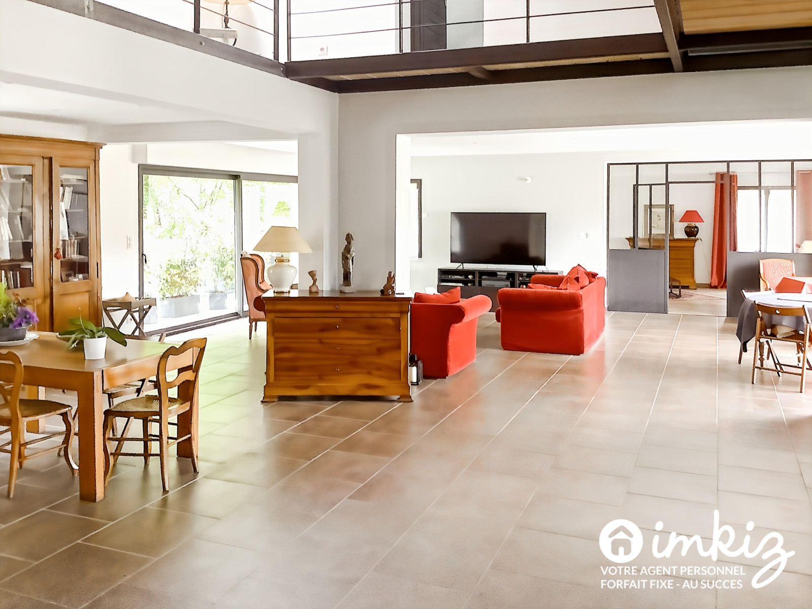 
                                                Vente
                                                 Maison 7 pièces