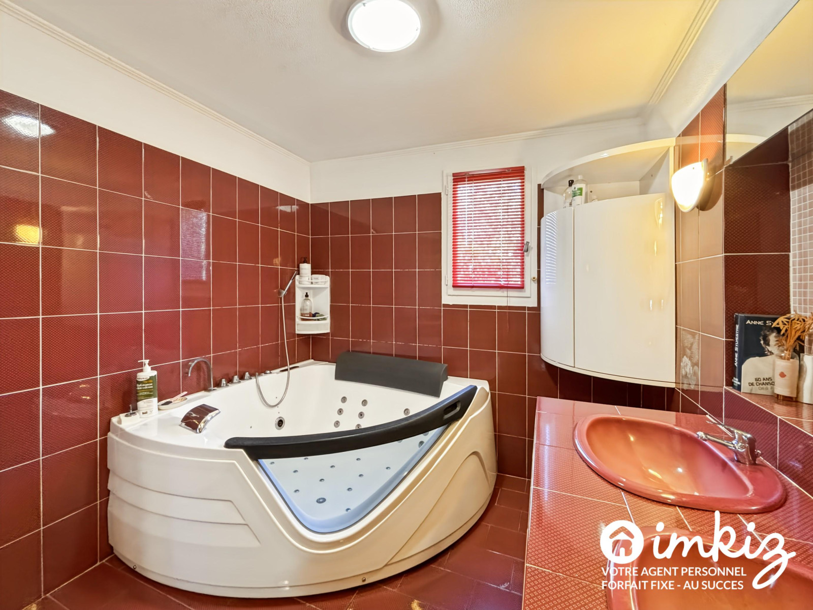 
                                                Vente
                                                 Maison 7 pièces