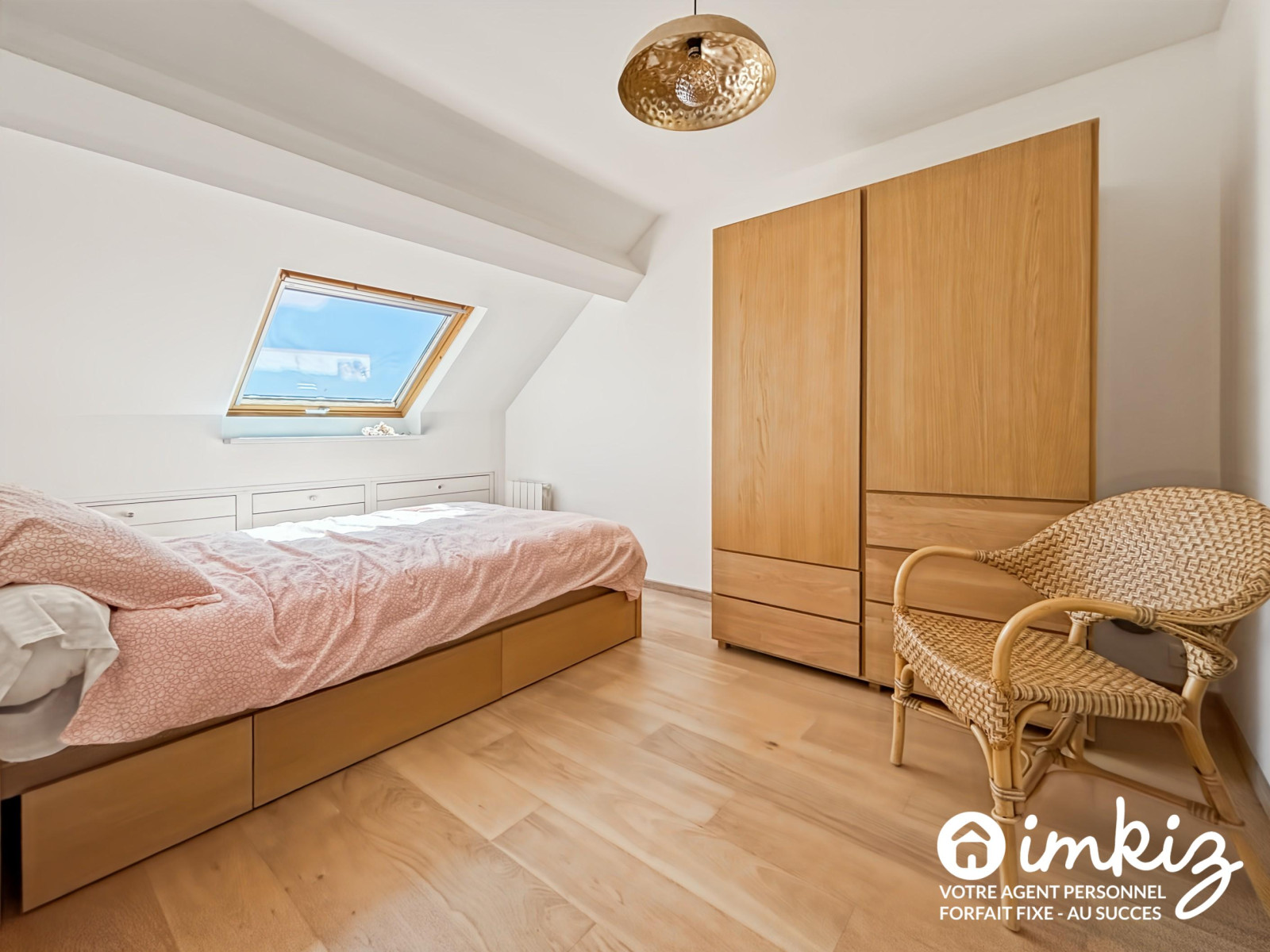 
                                                Vente
                                                 Maison 7 pièces
