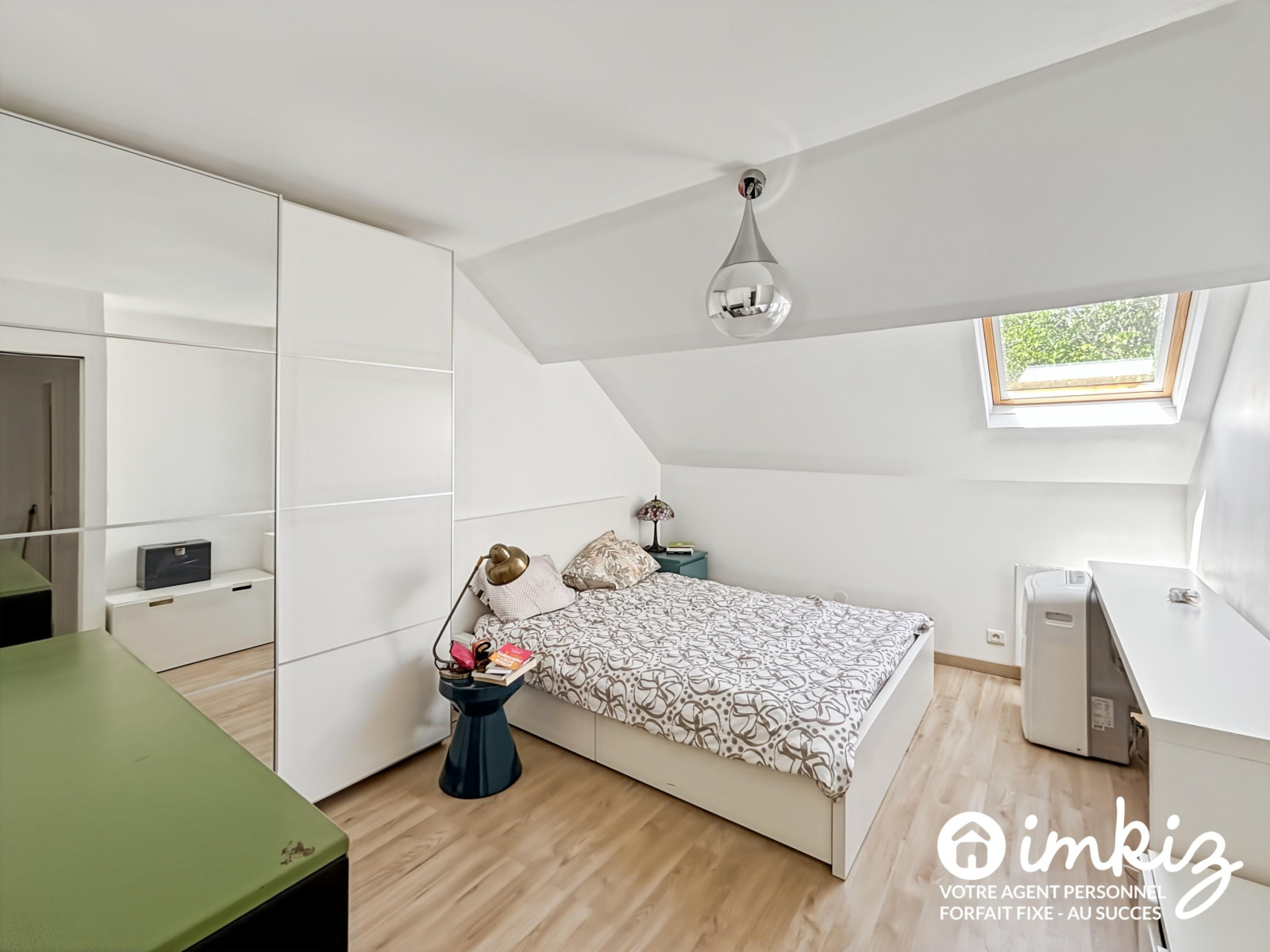
                                                Vente
                                                 Maison 7 pièces