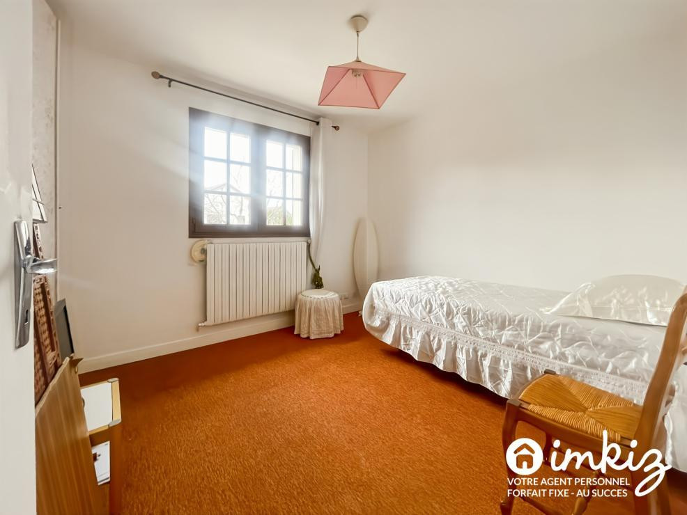 
                                                Vente
                                                 Maison 7 pièces