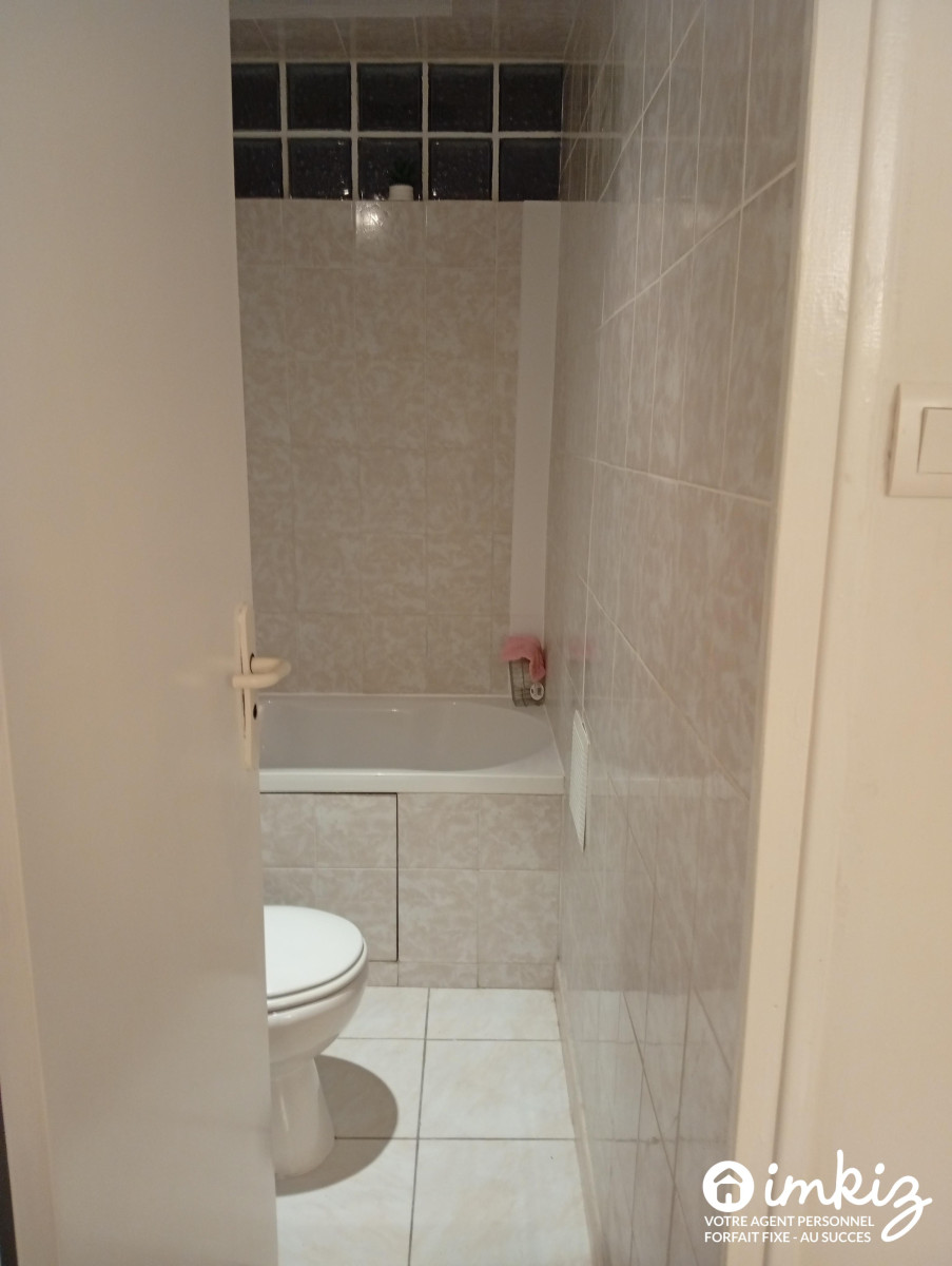 
                                                Vente
                                                 Maison 7 pièces