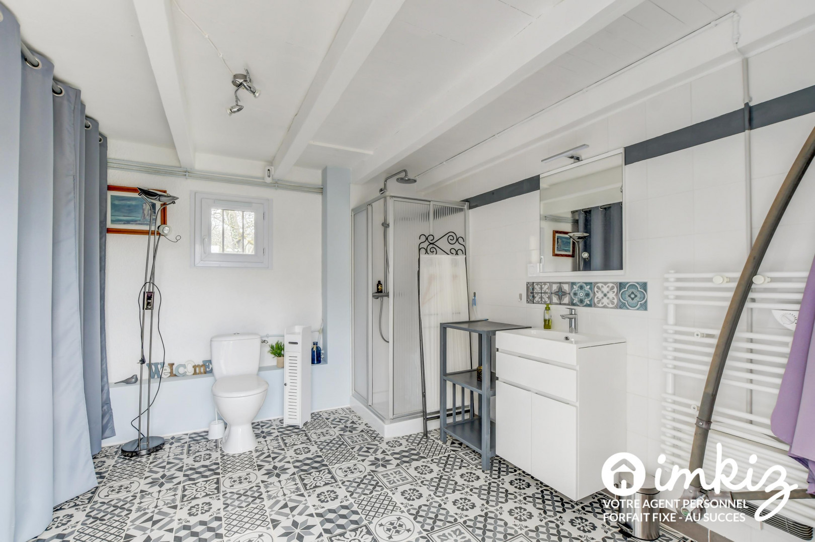 
                                                Vente
                                                 Maison 7 pièces avec dépendance et pigeonnier