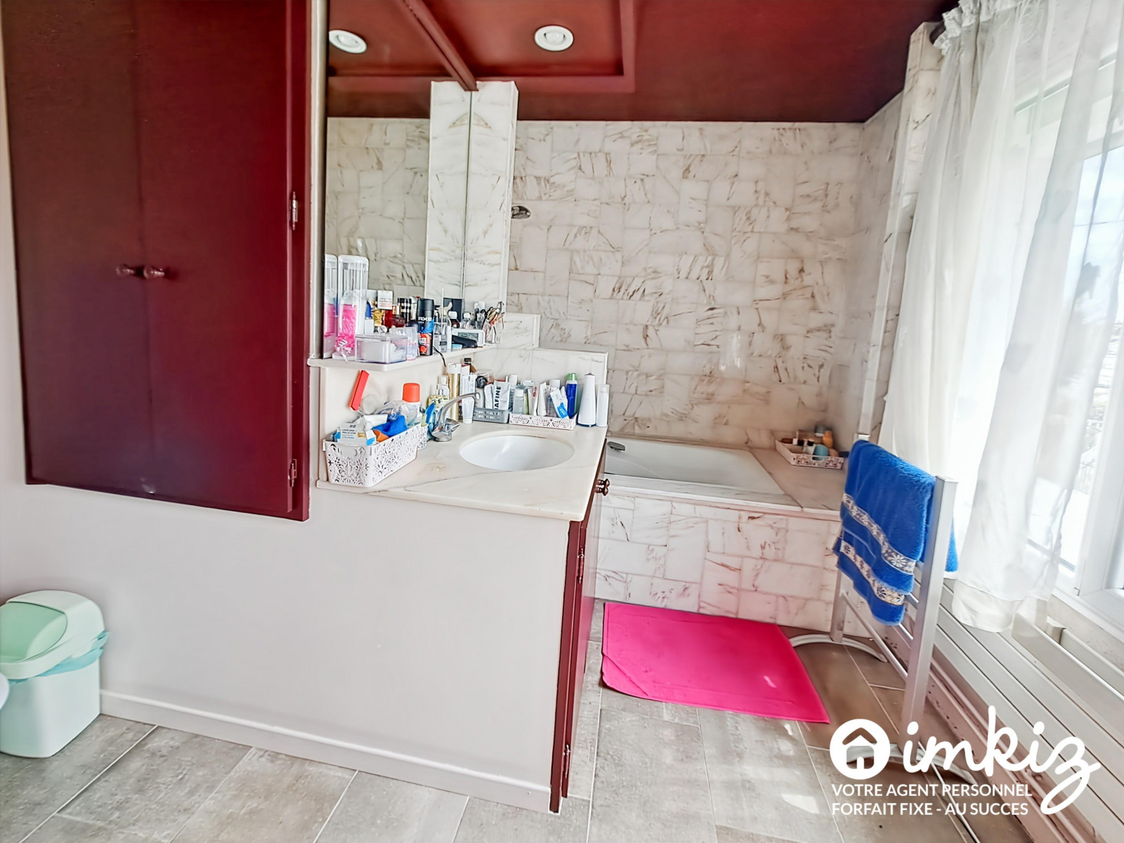 
                                                Vente
                                                 Maison 7 pièces, calme, grands volumes, lumineuse