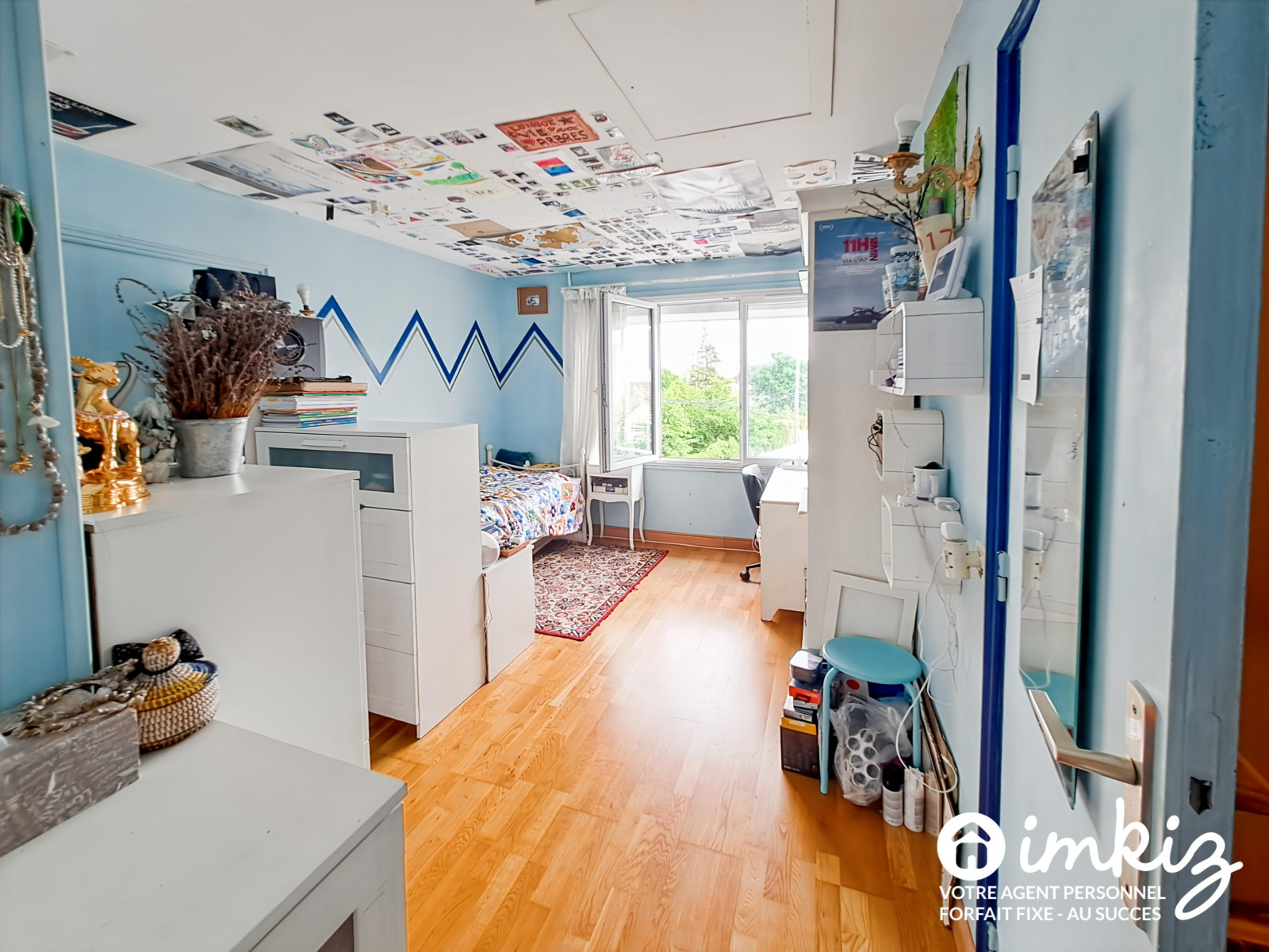 
                                                Vente
                                                 Maison 7 pièces, calme, grands volumes, lumineuse