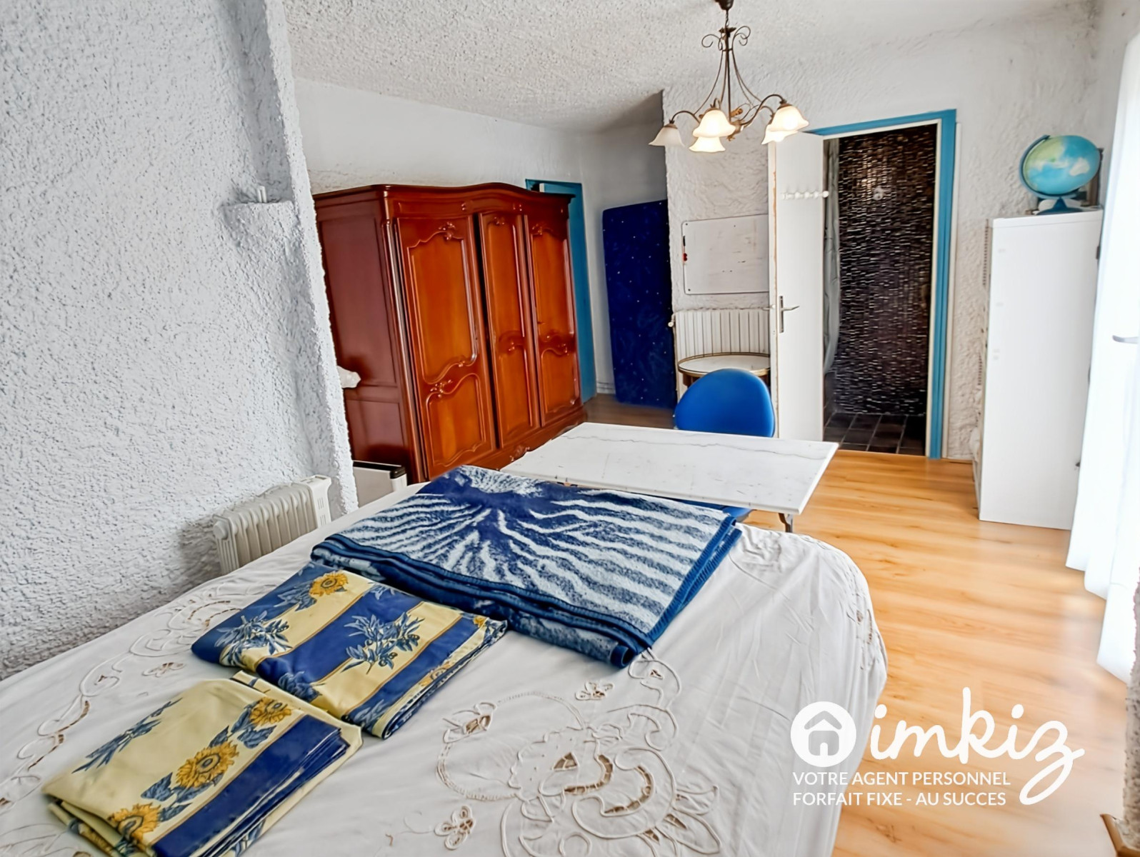 
                                                Vente
                                                 Maison 7 pièces, calme, grands volumes, lumineuse