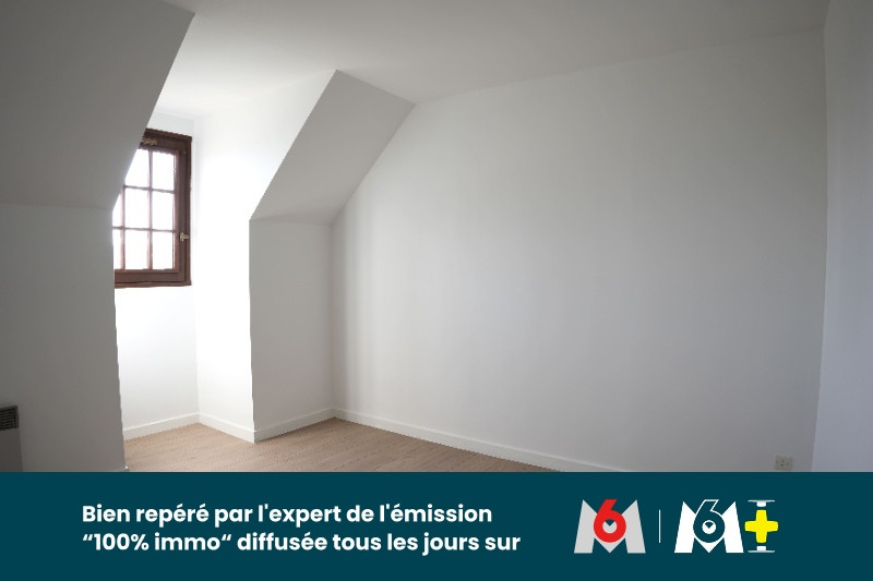 
                                                Vente
                                                 Maison 7 pièces de 118 m2