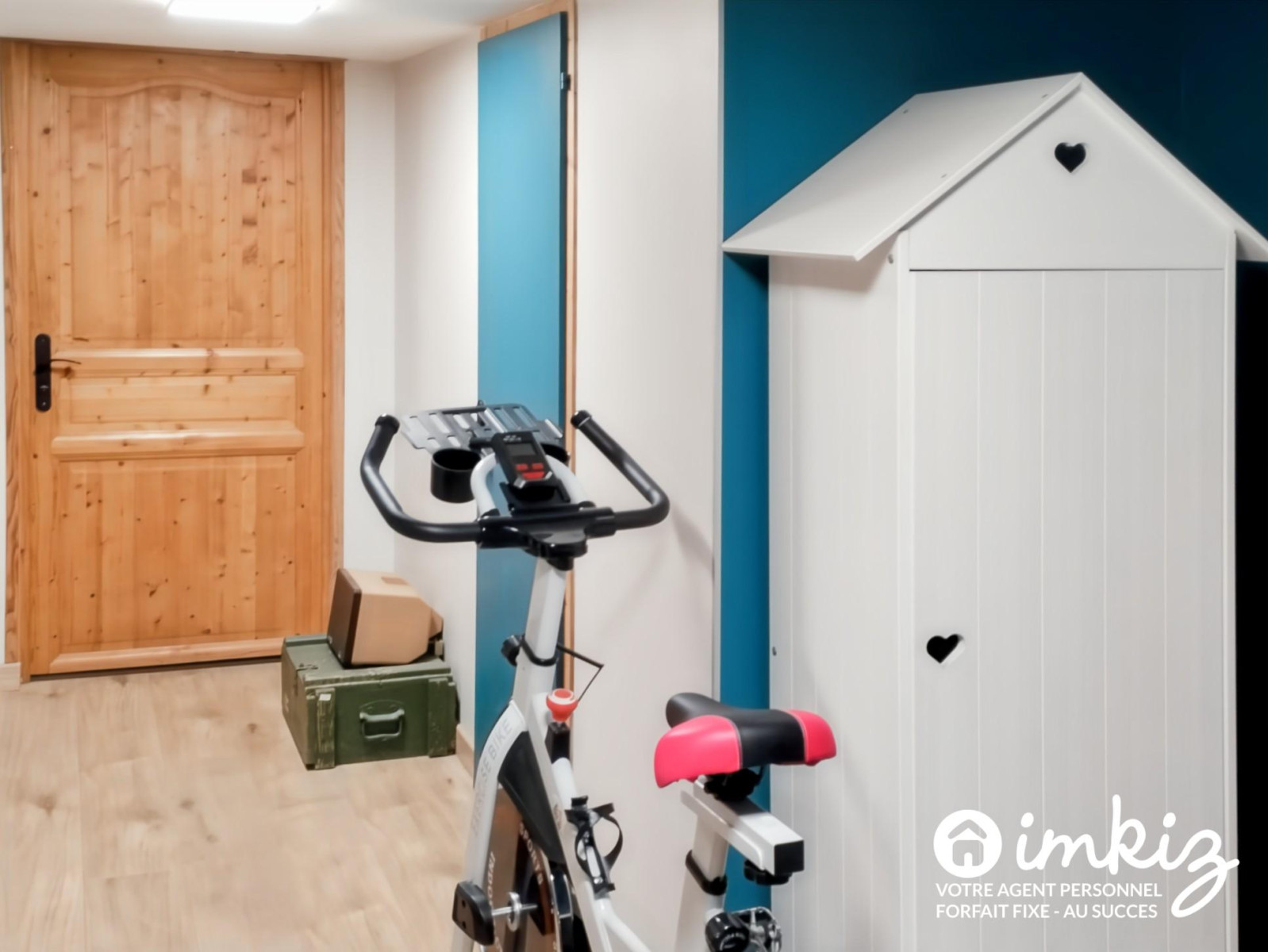 
                                                Vente
                                                 Maison 7 pièces + dépendance habitable isolée