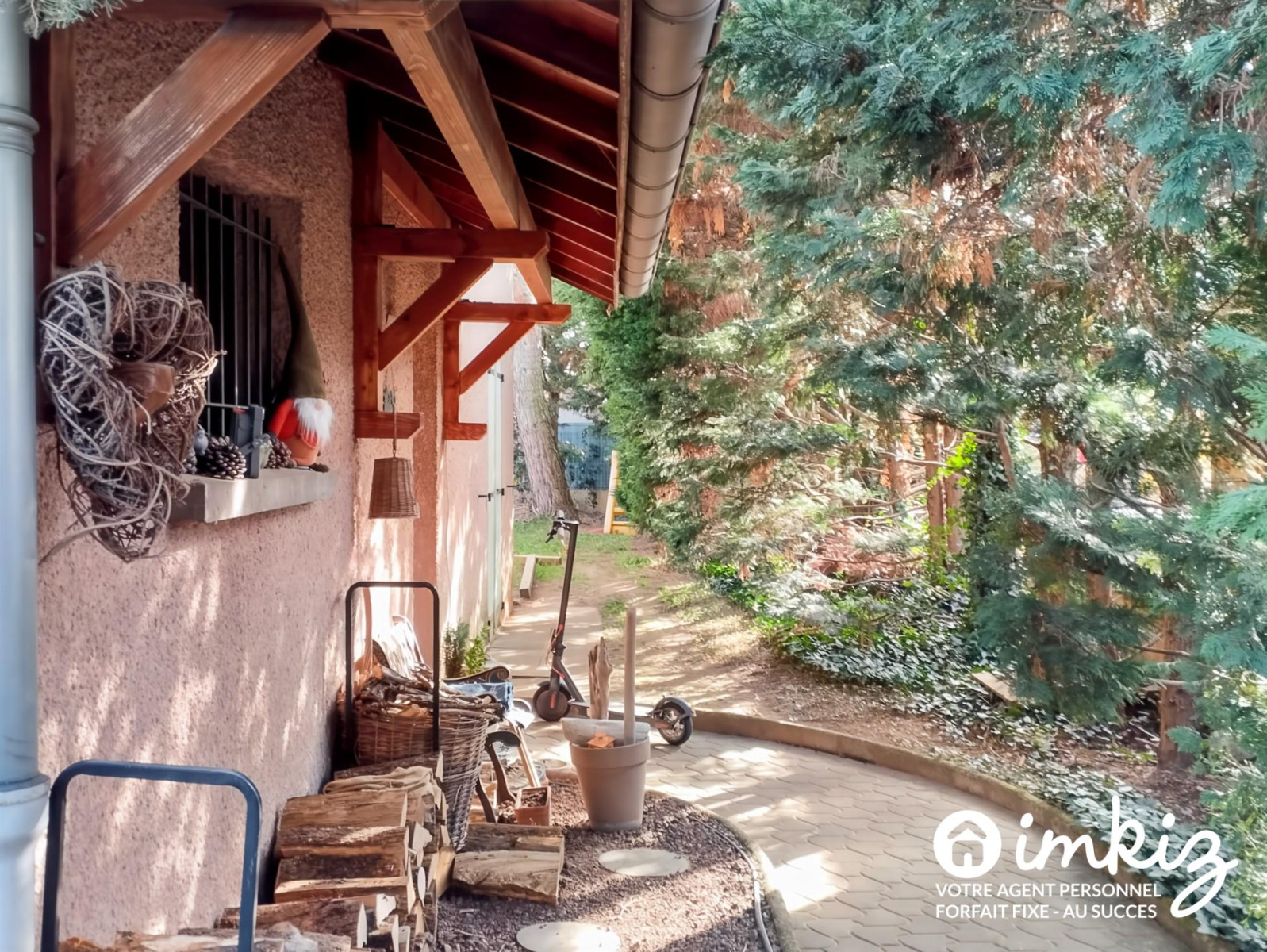 
                                                Vente
                                                 Maison 7 pièces + dépendance habitable isolée