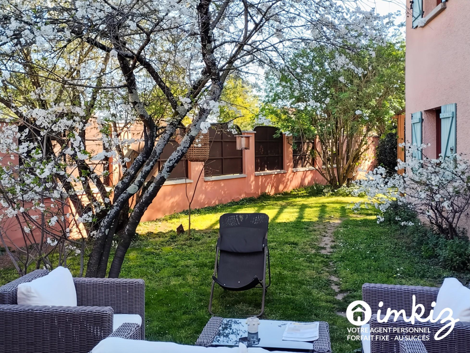 
                                                Vente
                                                 Maison 7 pièces + dépendance habitable isolée