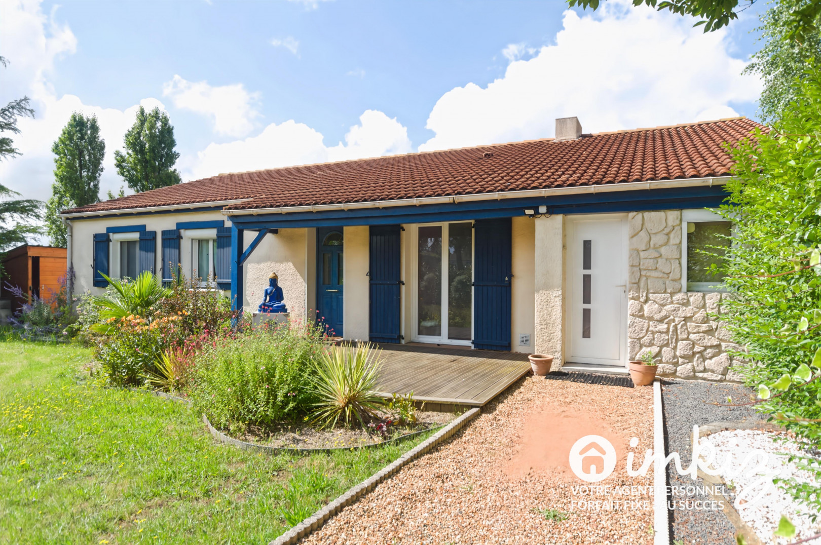 
                                                Vente
                                                 Maison 7 pièces pour thérapeutes, artistes