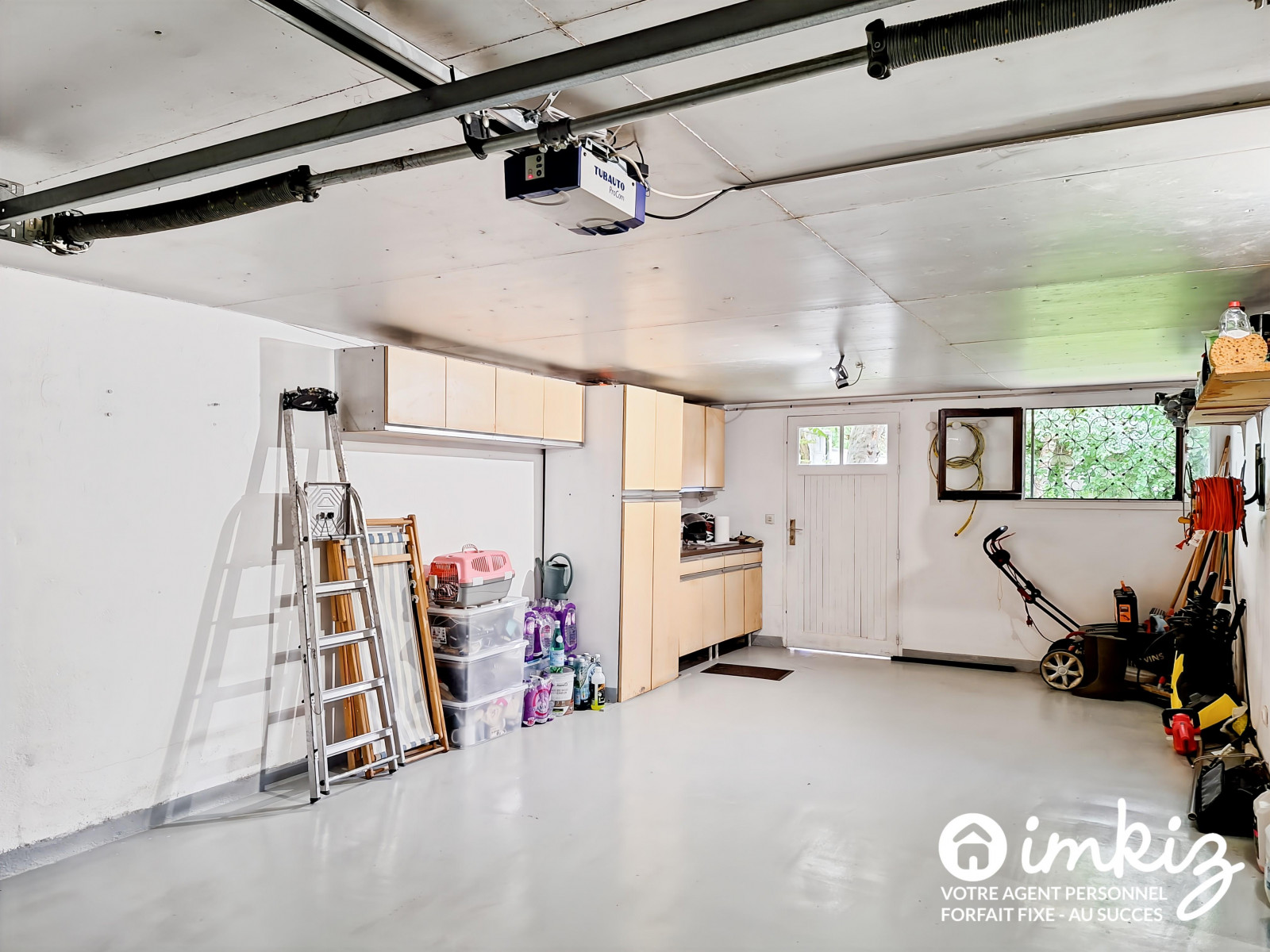 
                                                Vente
                                                 Maison 8 pièces 5 chambres à Ormesson sur Marne