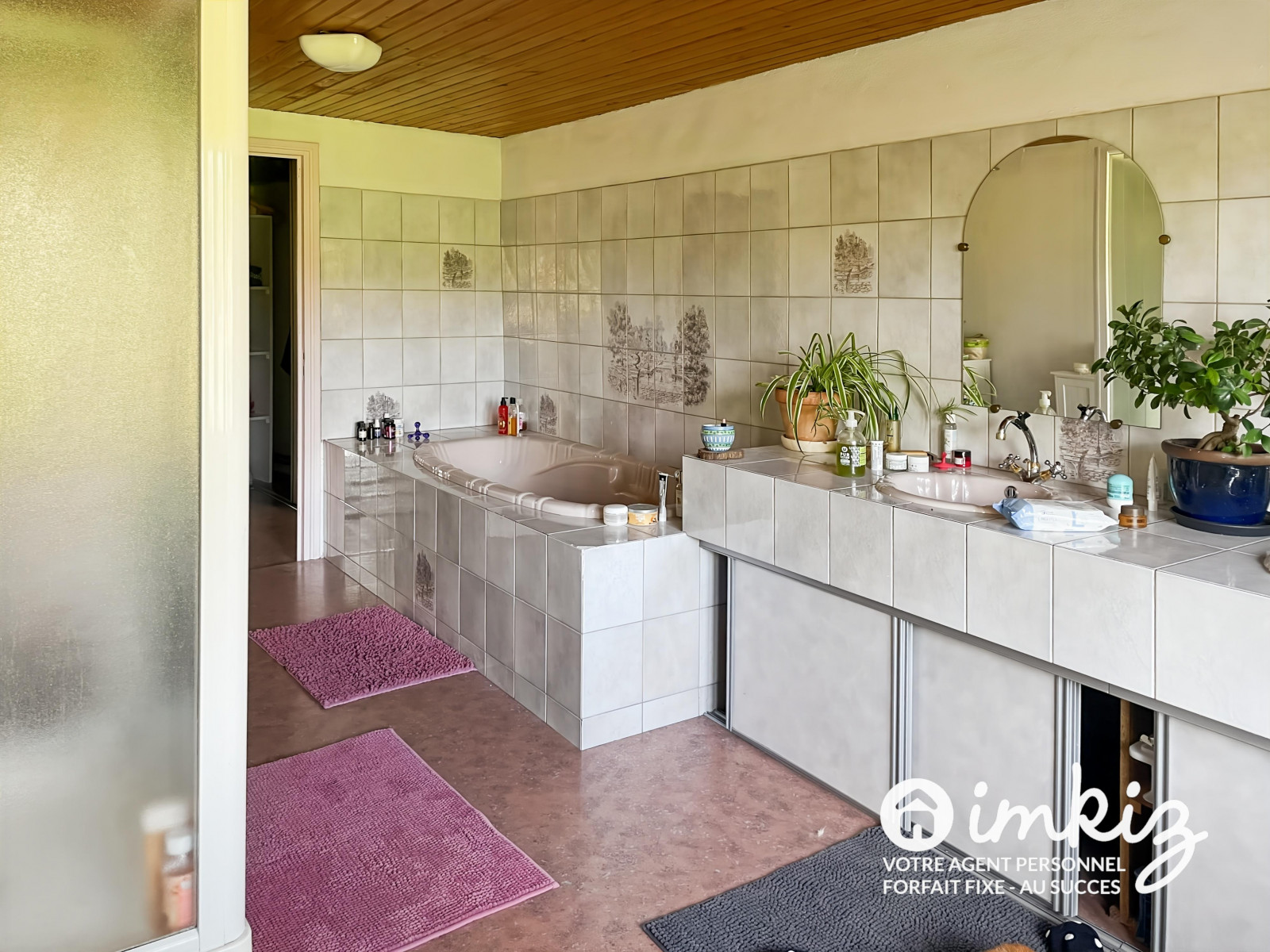 
                                                Vente
                                                 Maison 8 pièces