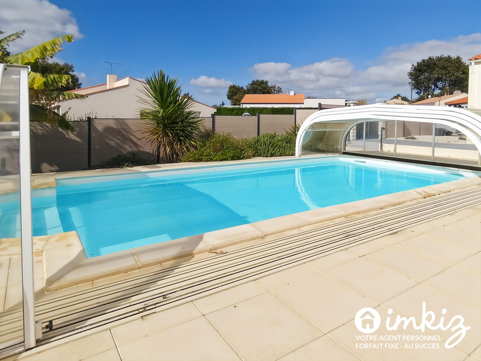 Vente
                                                 Maison 8 pièces