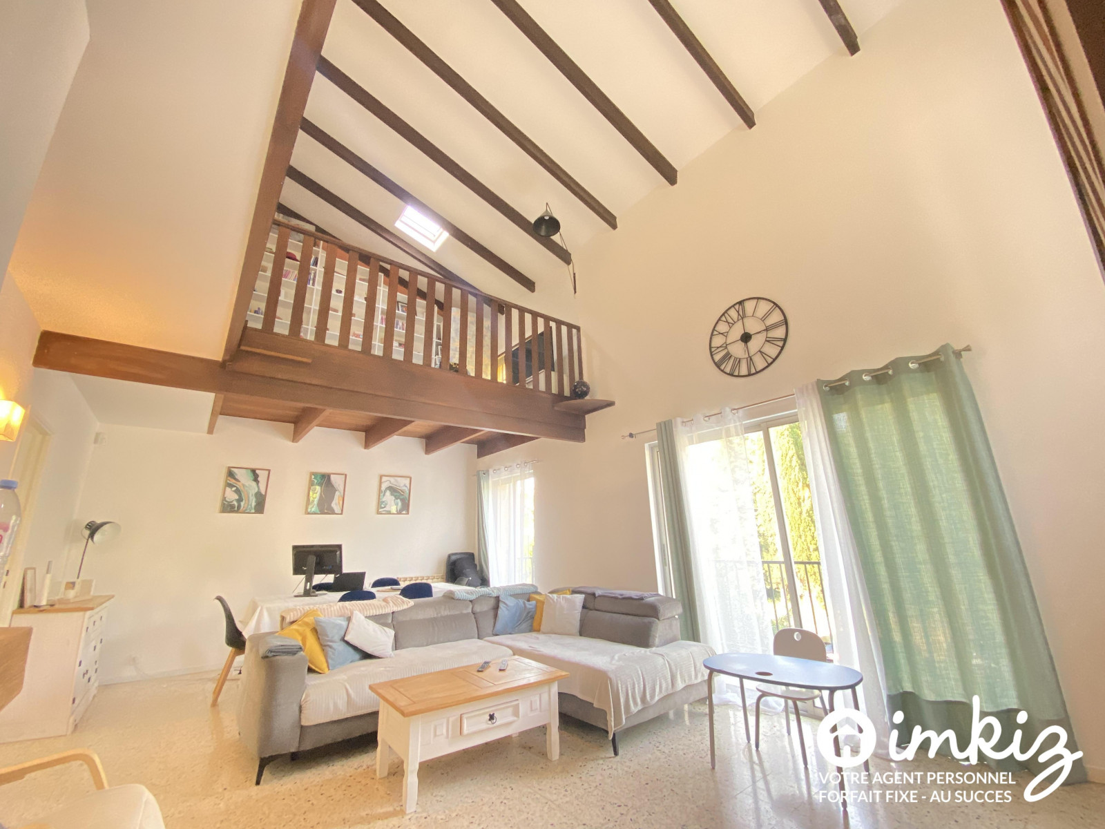 
                                                Vente
                                                 Maison 8 pièces