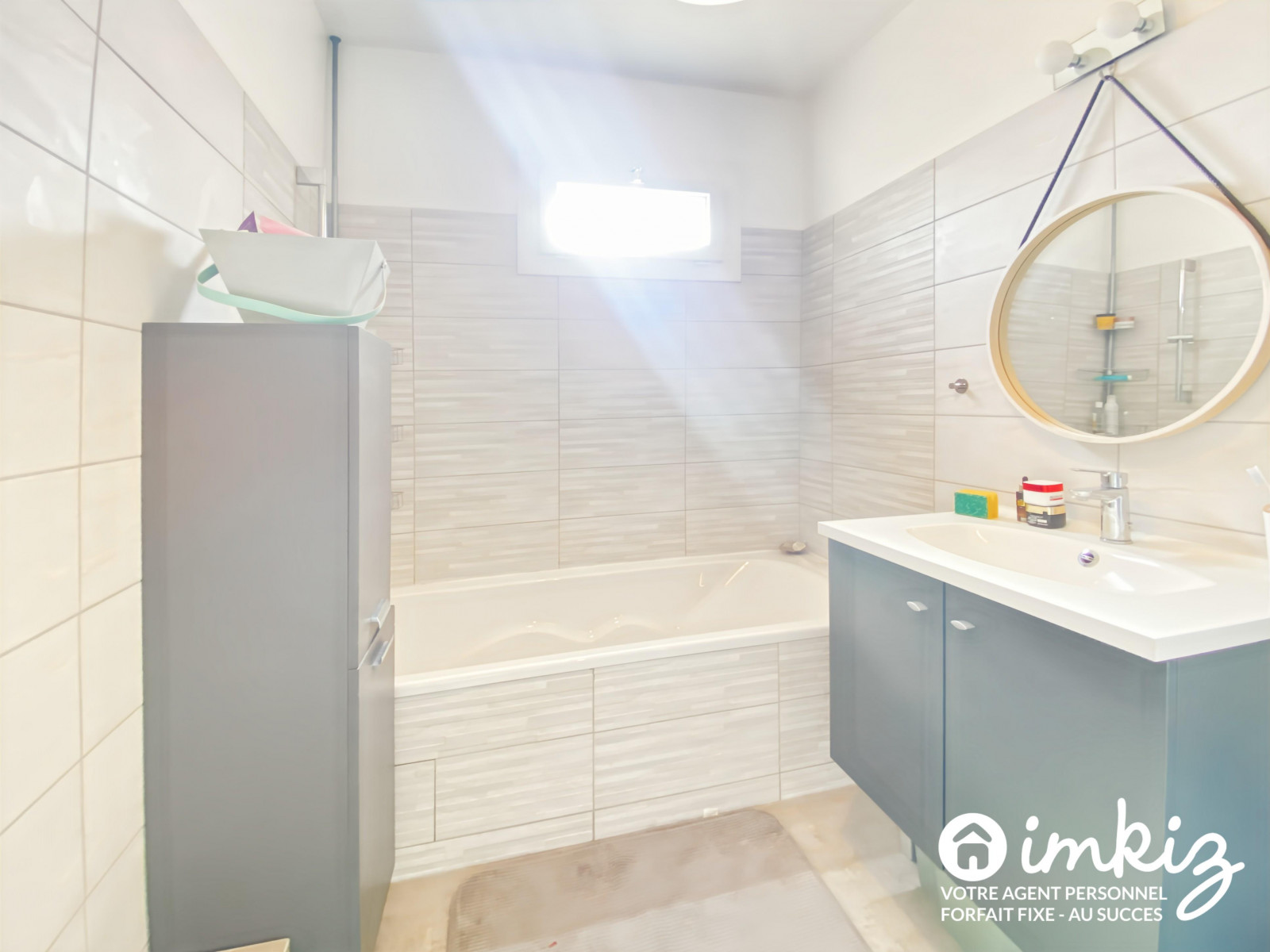 
                                                Vente
                                                 Maison 8 pièces